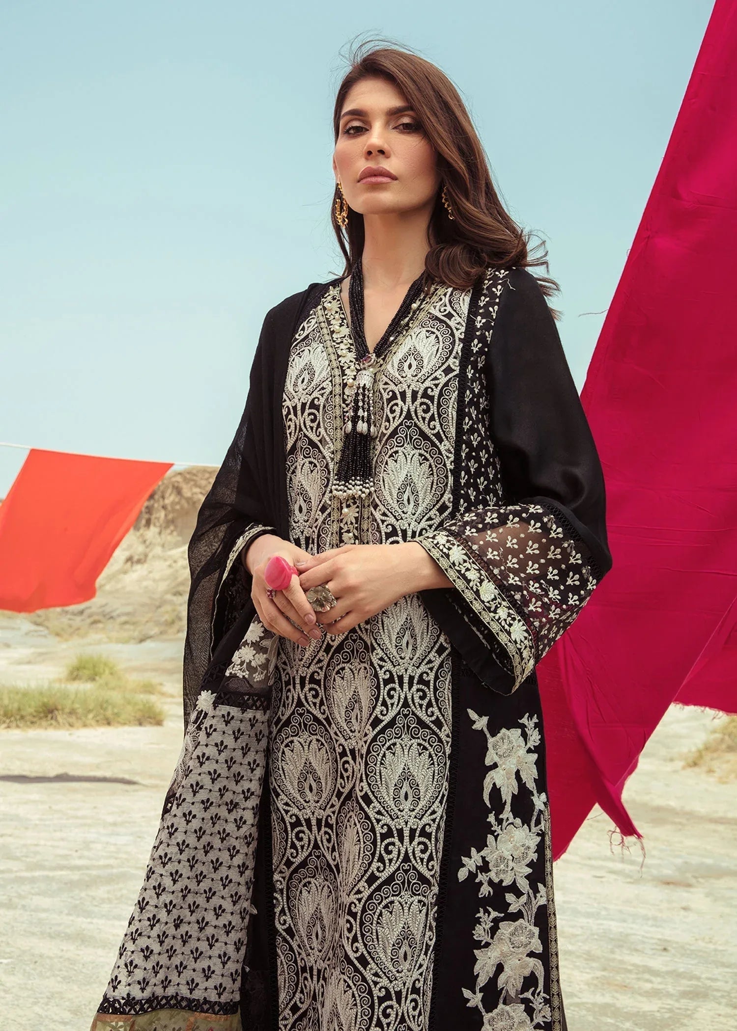 Saira Shakira | Luxury Pret | Black Beauty - Rang-e-Khaas