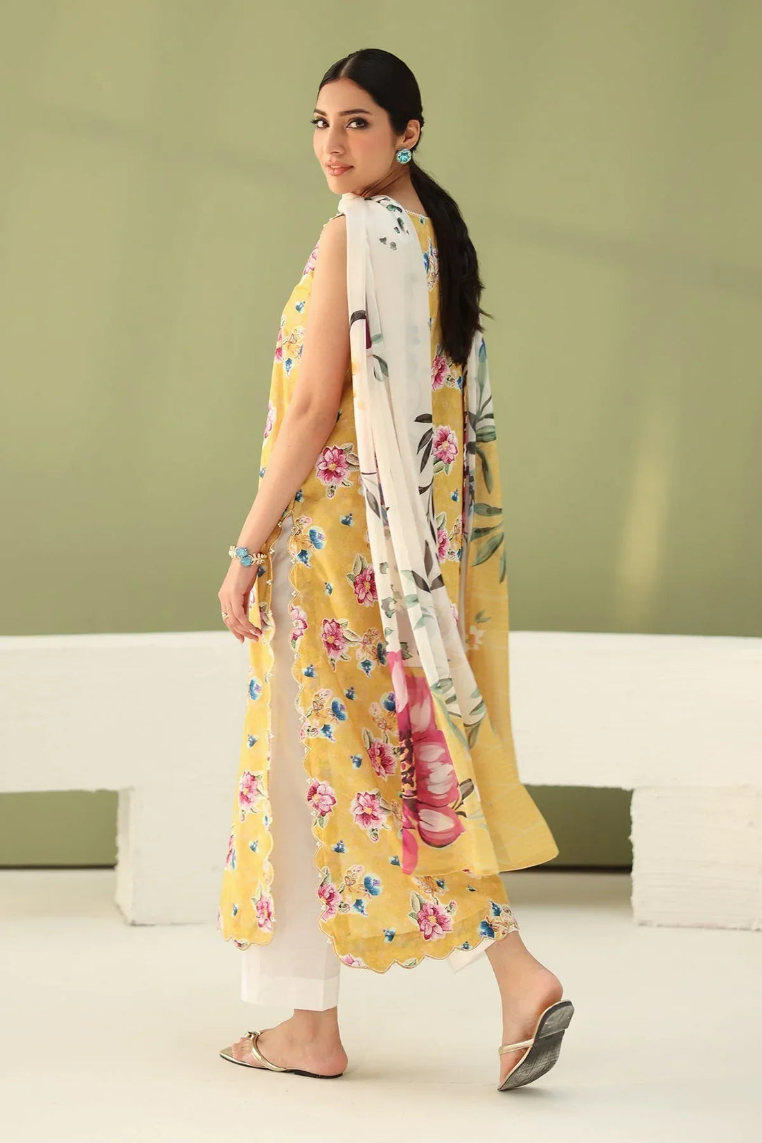 Baroque | Eid Printique | EMBROIDERED PRINTED LAWN UF-4182 - Rang-e-Khaas