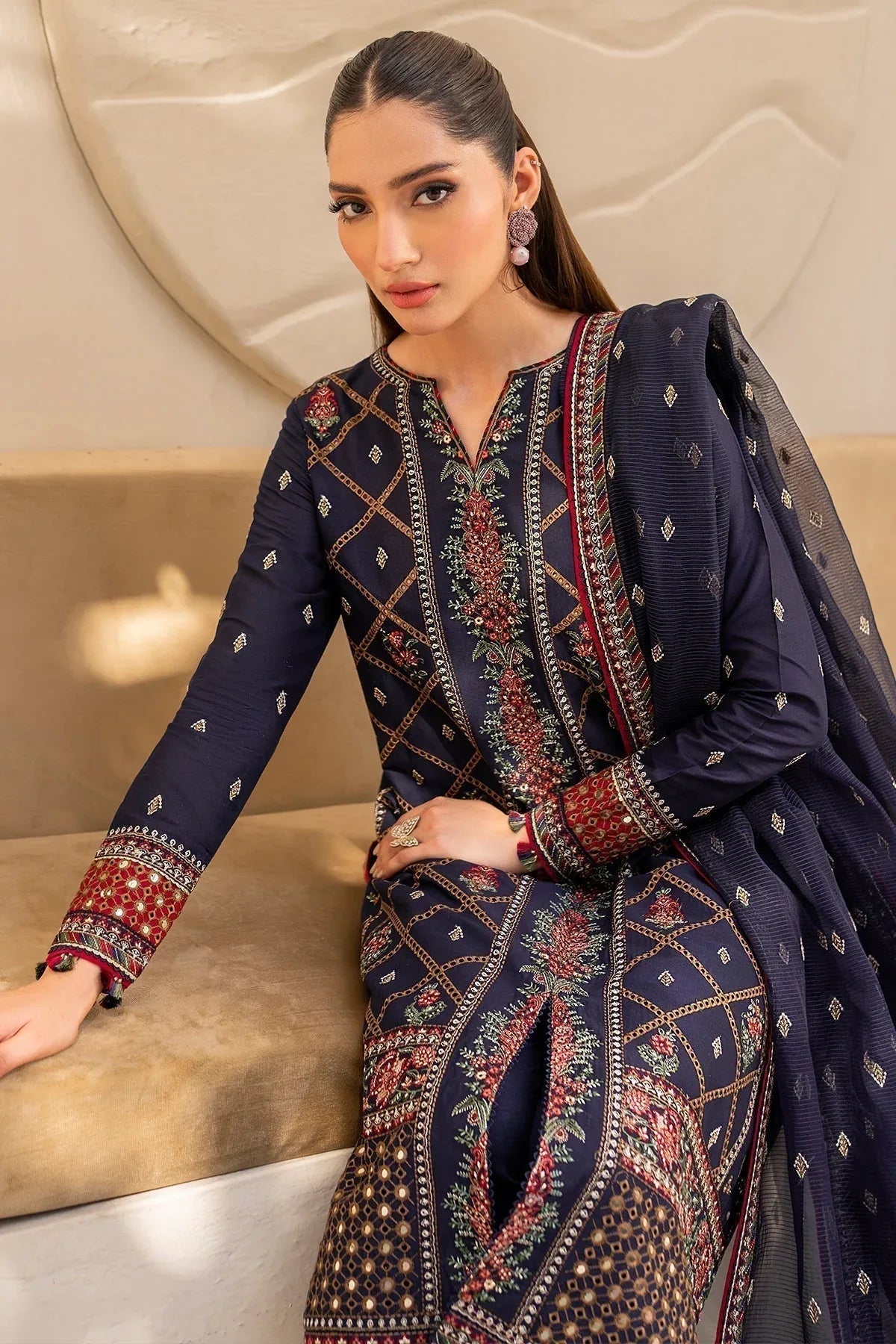 Jazmin | Irish Lawn SS 24 | D6 - Rang-e-Khaas