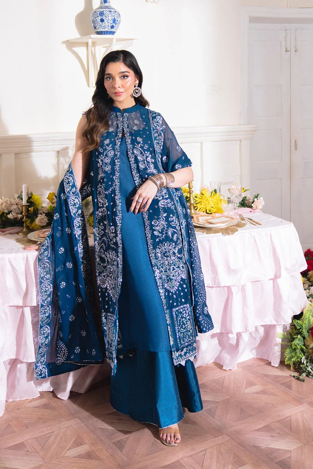 Neeshay | Dastaan Formals 25 | Aabirah - Rang-e-Khaas