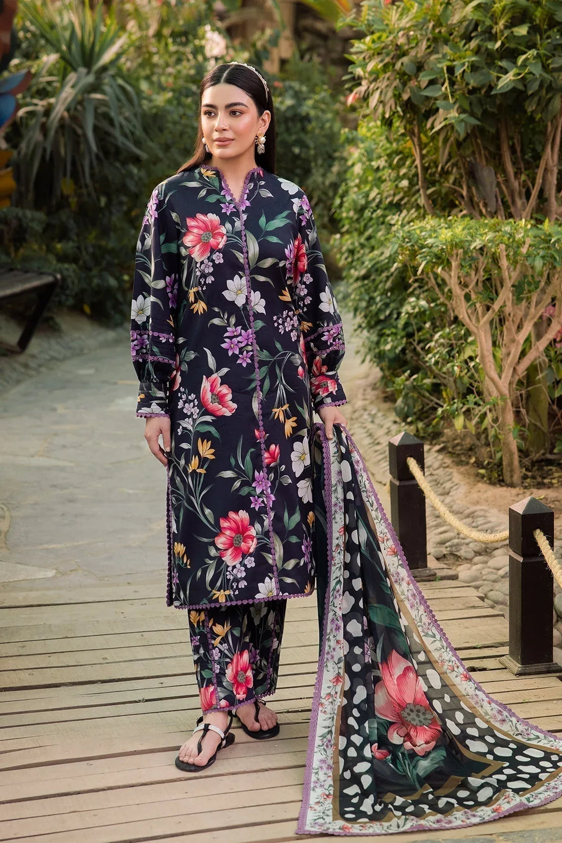 Alizeh | Sheen Lawn Prints 24 | VIOLA - Rang-e-Khaas