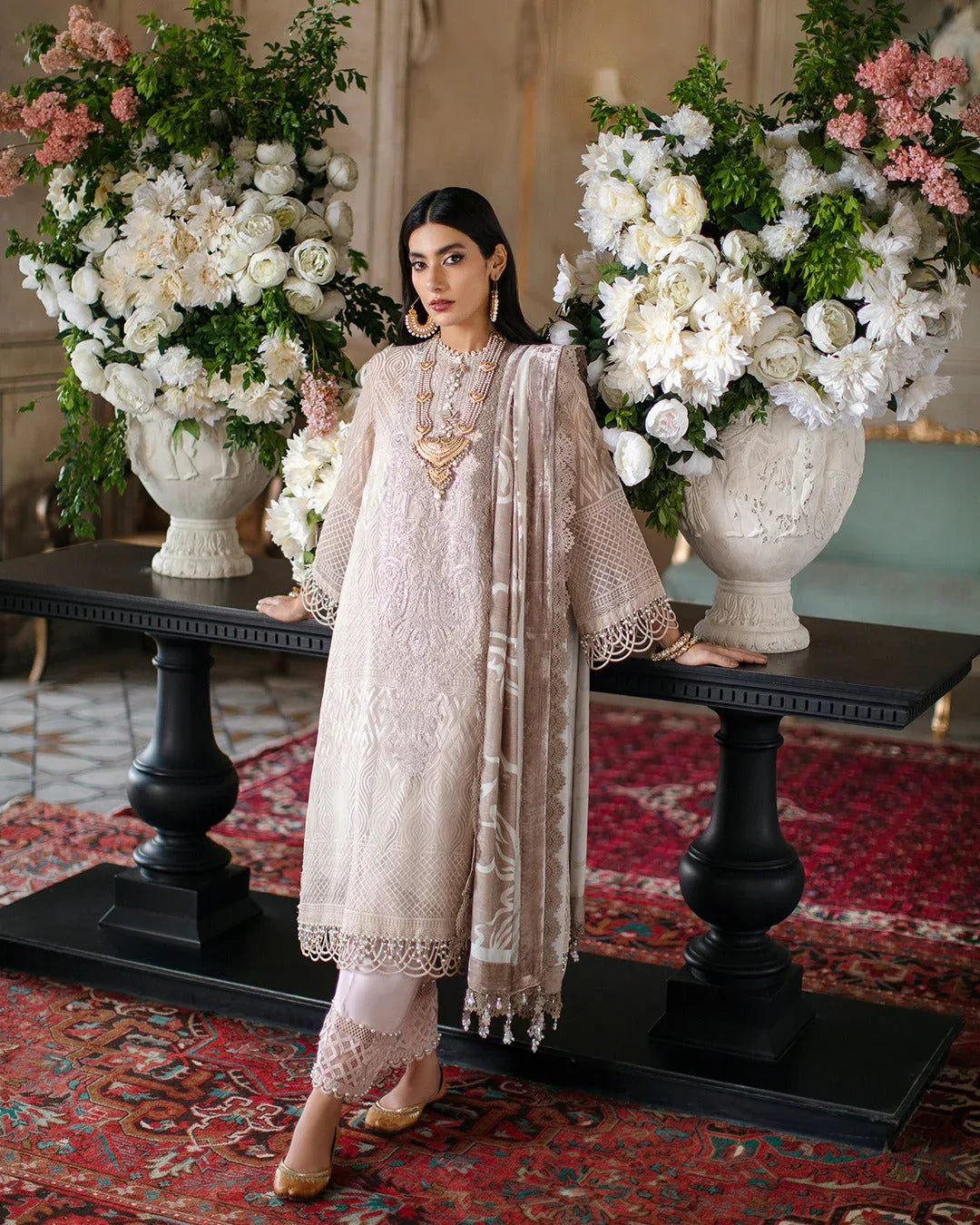 Sana Safinaz | Luxury Collection | Silver Gray - Rang-e-Khaas