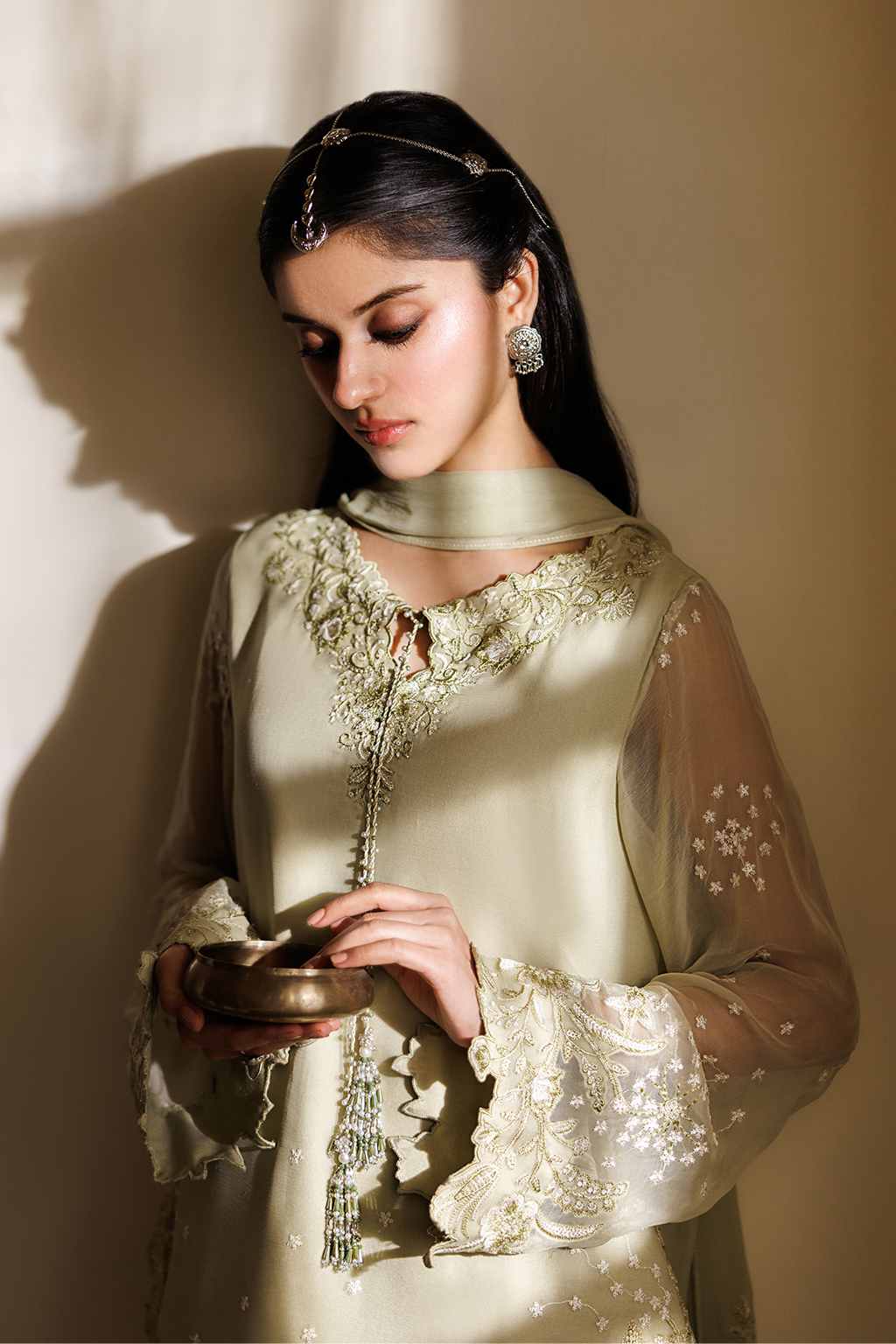Iznik CC-101 Embroidered Chiffon