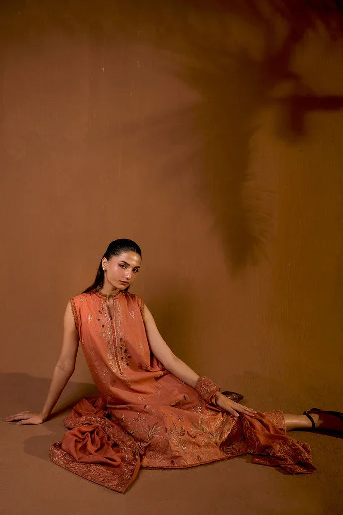 Sobia Nazir | Winter Shawl 25 | Design 4A - Rang-e-Khaas