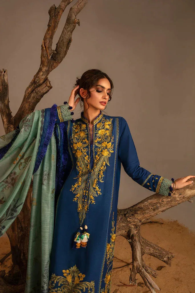 Sobia Nazir | Autumn Winter 23 | 4A - Rang-e-Khaas