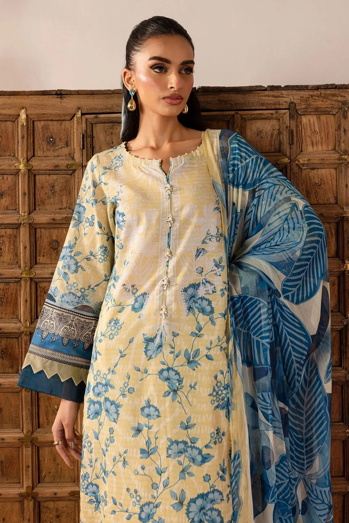 Nureh | Printed lawn 25 | SP-136 - Rang-e-Khaas