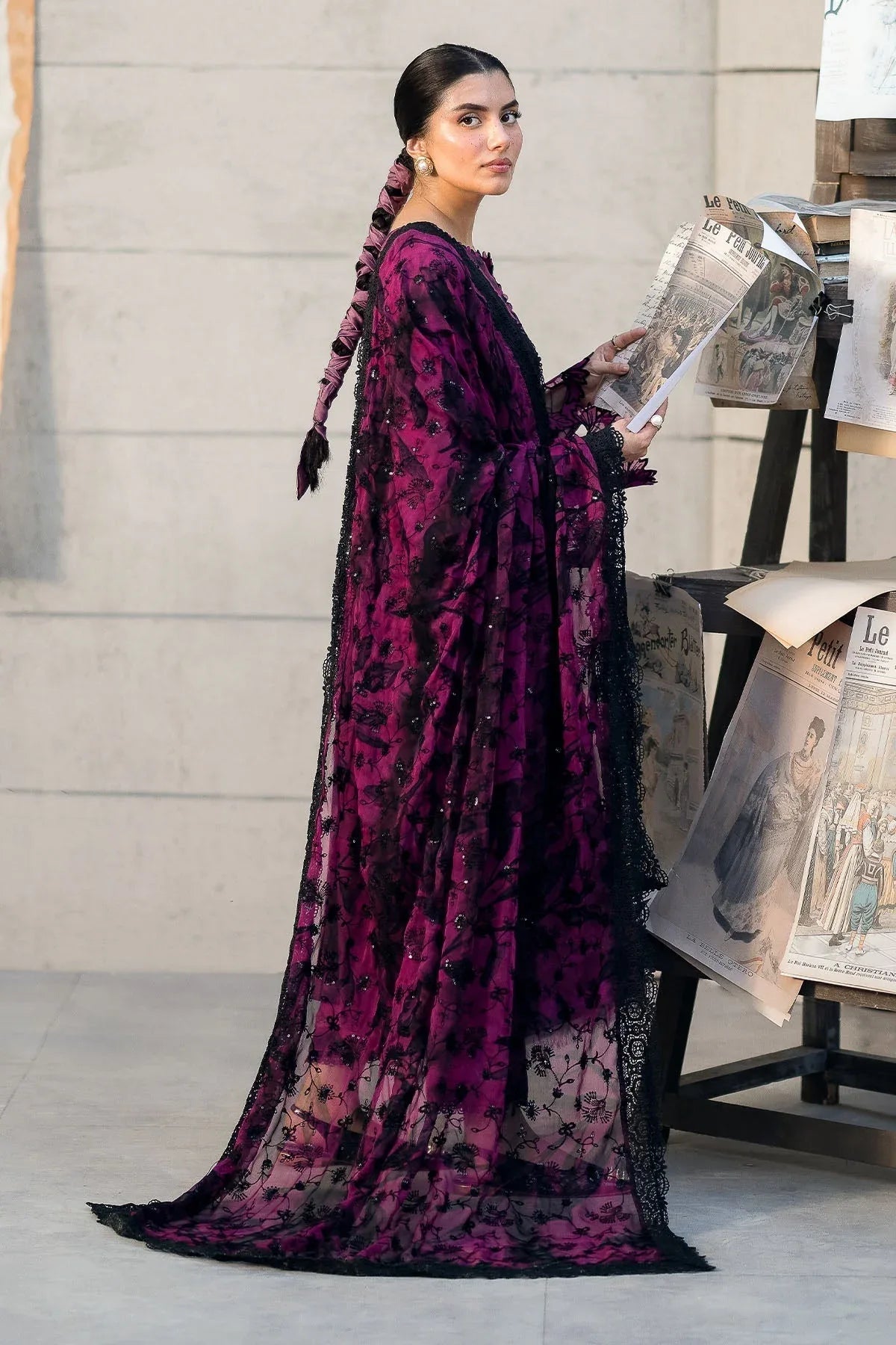 Nureh | Glam Girl Lawn | GL-23 - Rang-e-Khaas
