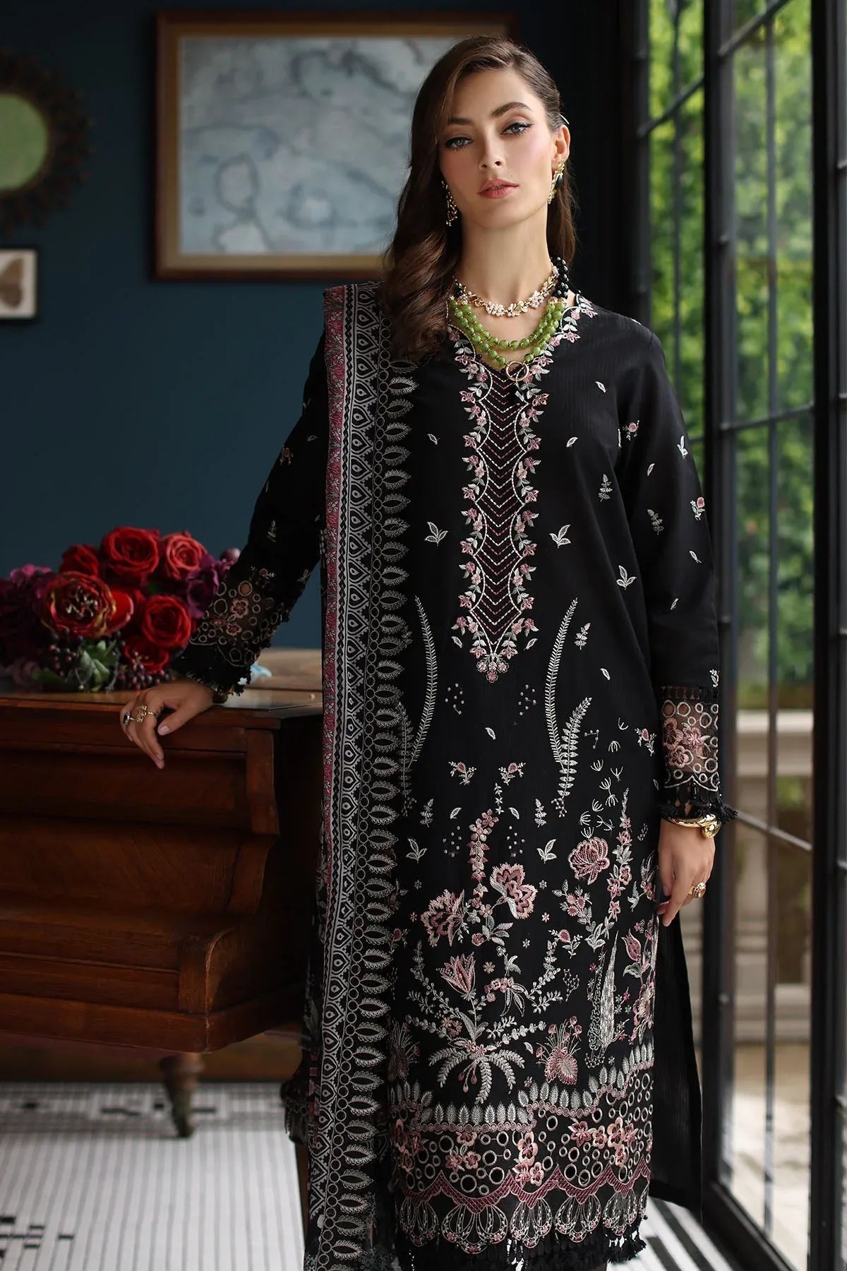 Nureh | Maya Lawn | NS-153 - Rang-e-Khaas