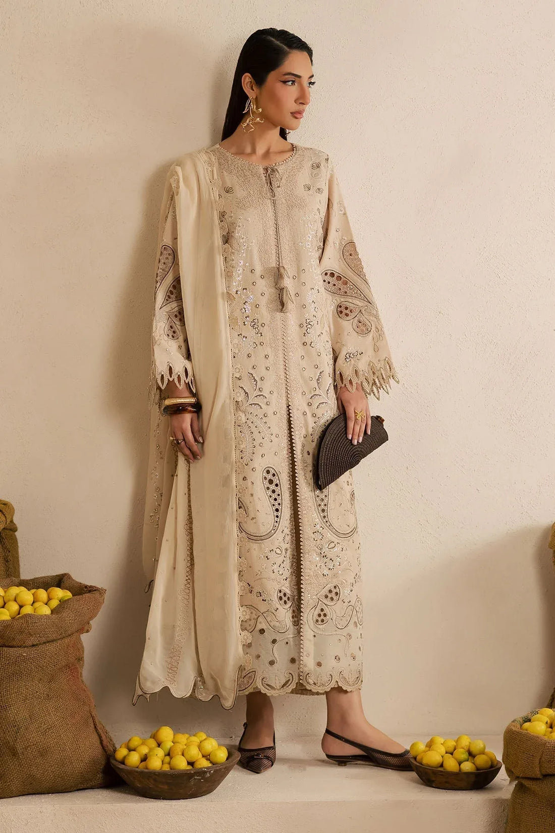 Nureh | Karandi Collection | NE-218 - Rang-e-Khaas