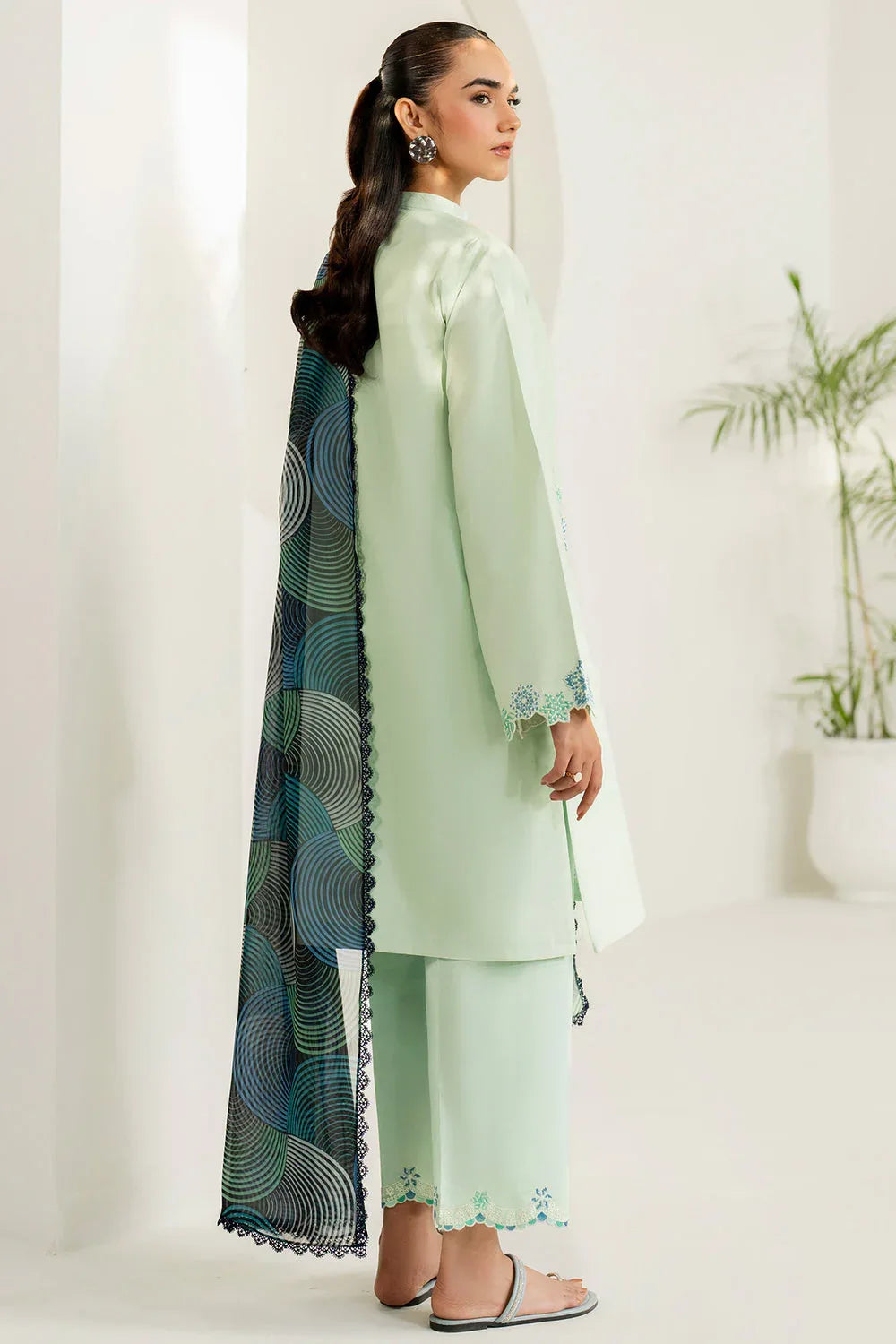 Farasha | Thread Lines Embroidered | Green Meadow - Rang-e-Khaas