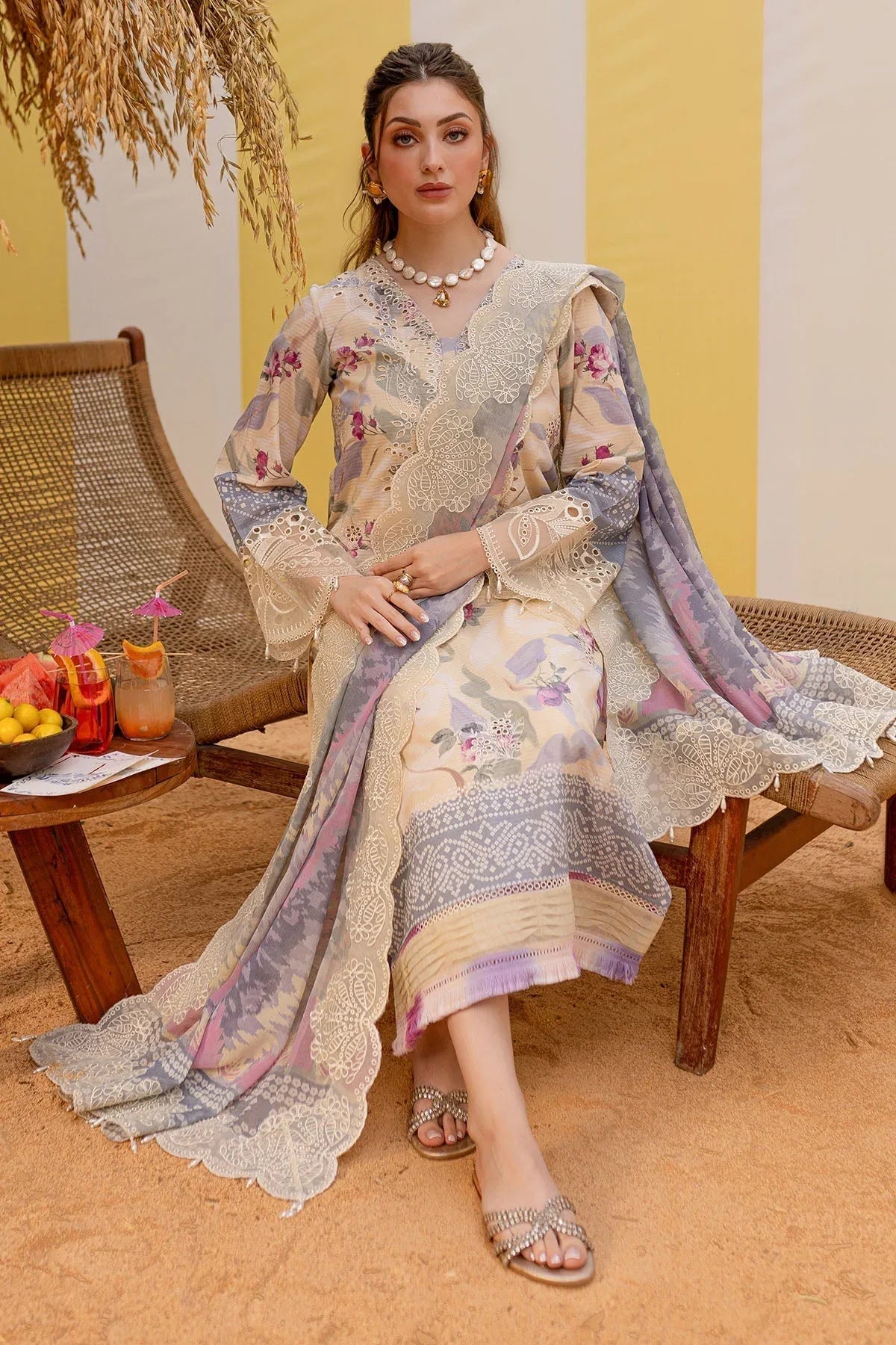 Nureh | Gardenia Lawn 25 | NSG-177 - Rang-e-Khaas