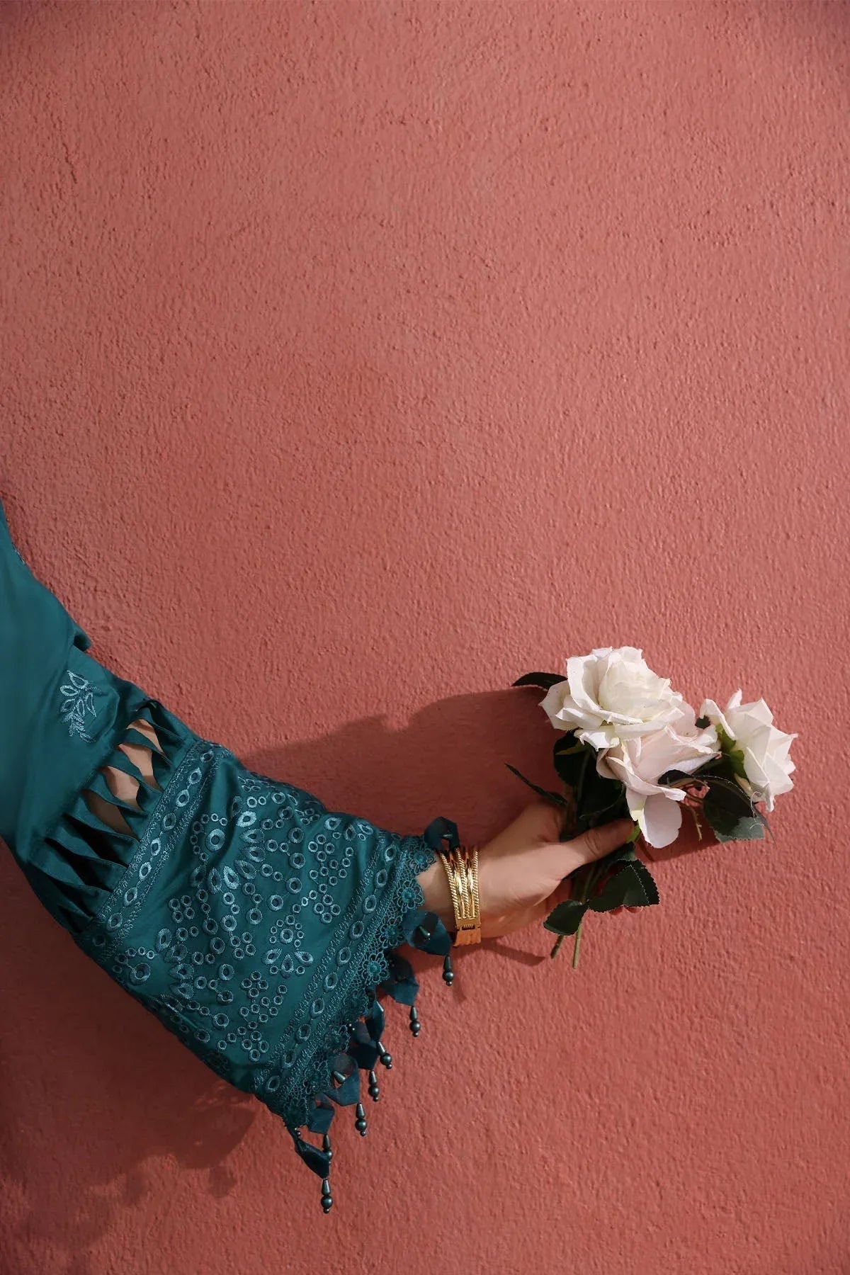 Nureh | Bazaar Lawn 25 | NE-107 - Rang-e-Khaas