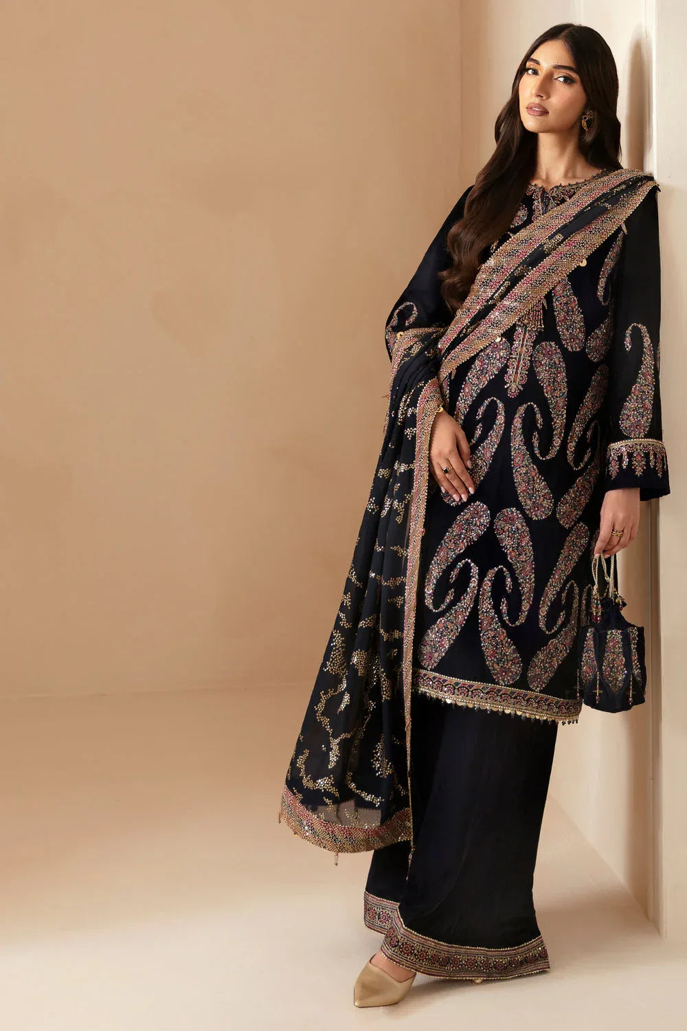 Jazmin | Velvet Edit 24 |  Velvet Formal VF-2024 - Rang-e-Khaas