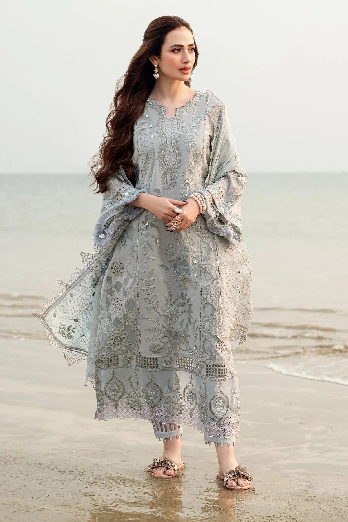 Nureh | Khuwab Luxury Lawn | NE-145 - Rang-e-Khaas