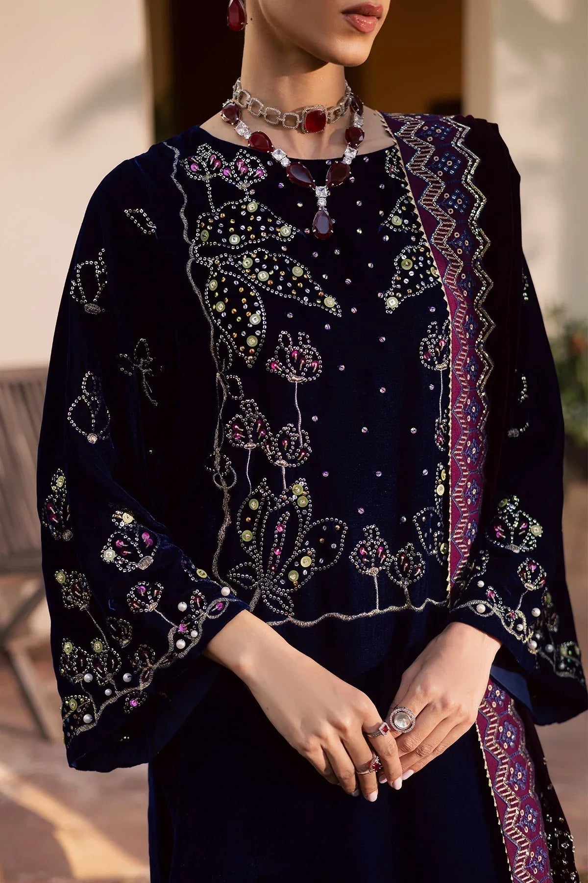 Nureh | Maya Velvet | NW-116 - Rang-e-Khaas