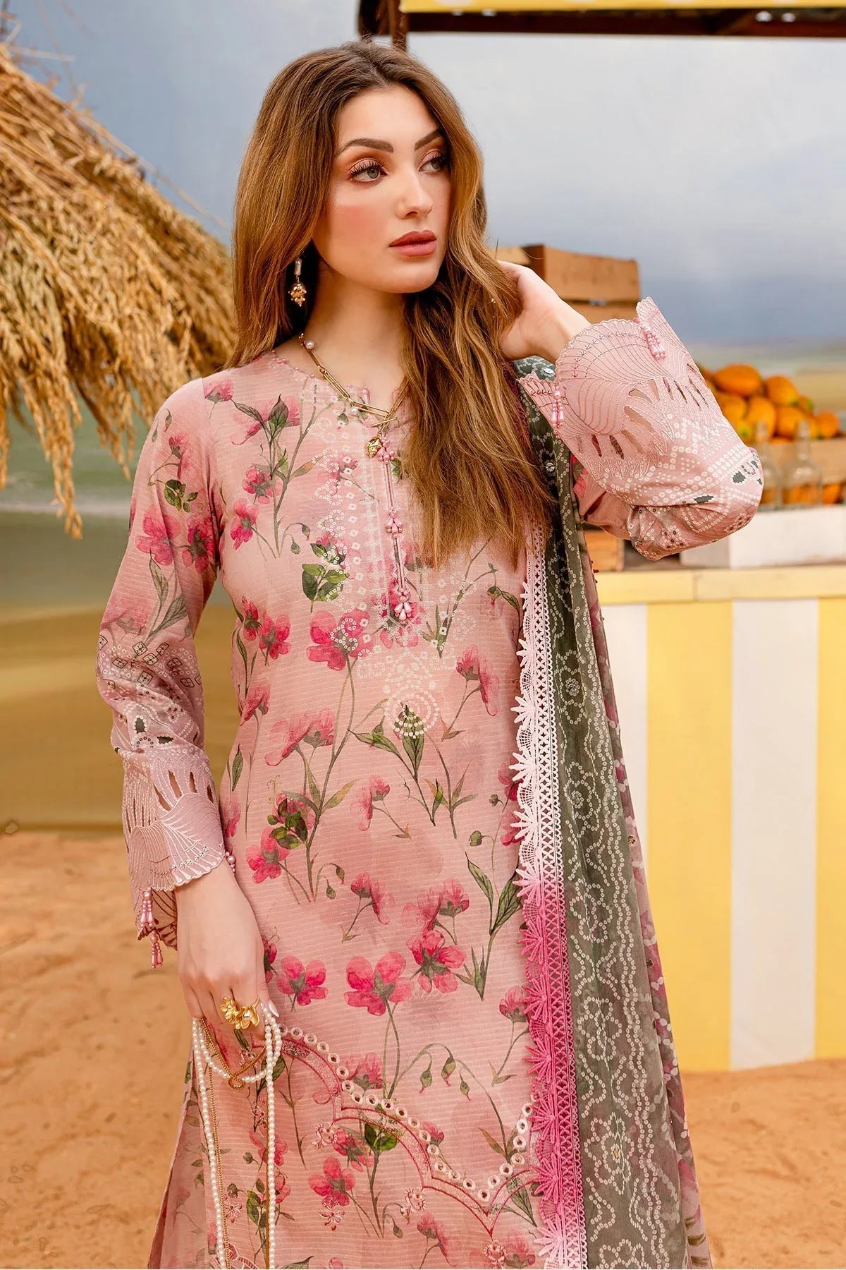 Nureh | Gardenia Lawn 25 | NSG-178 - Rang-e-Khaas