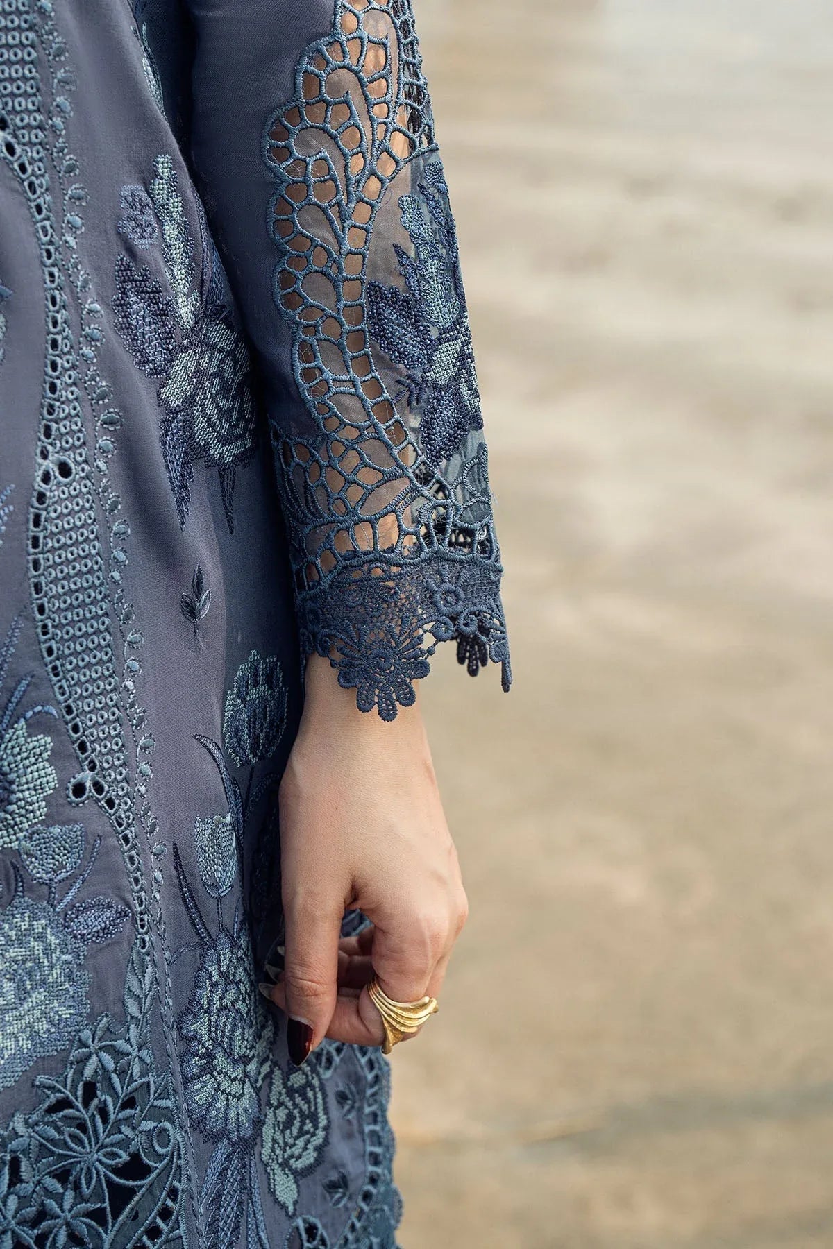 Nureh | Khuwab Luxury Lawn | NE-146 - Rang-e-Khaas