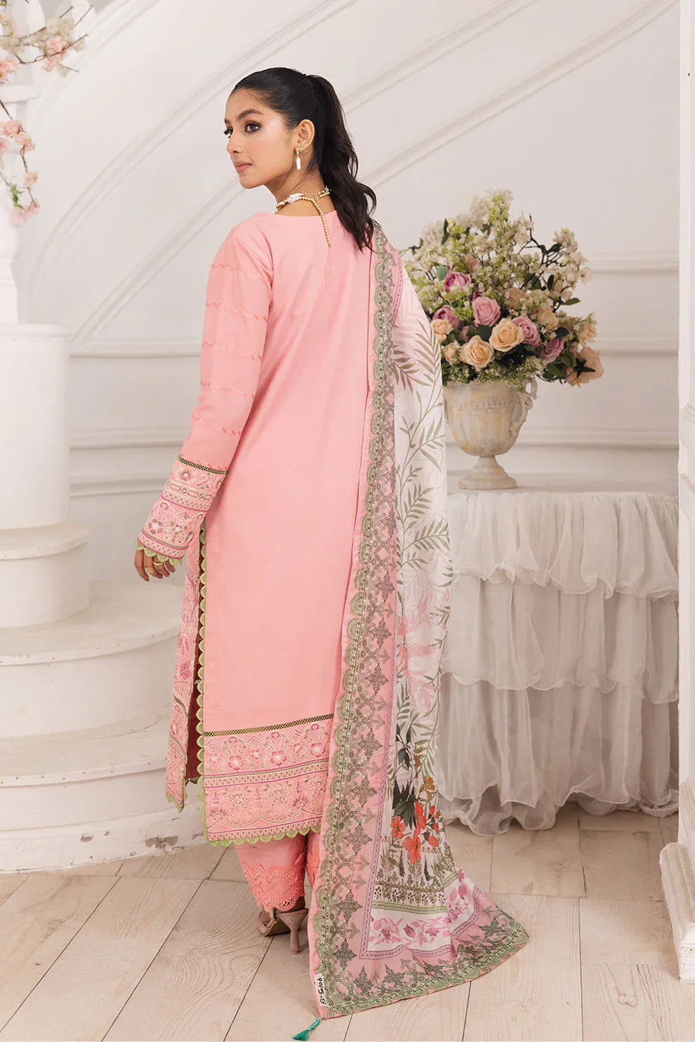 Maryum N Maria | Mira Luxury Lawn | MAHINE - FS50106 - Rang-e-Khaas