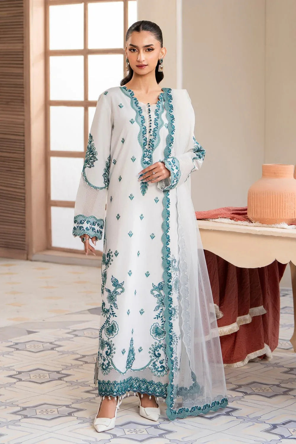 Maryum N Maria | Luxury Lawn 25 | ATOCHA - MS50107 - Rang-e-Khaas