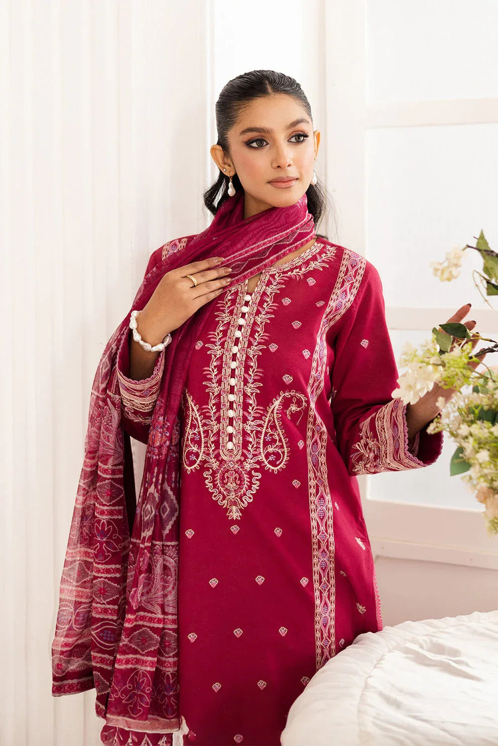 Maryum N Maria | Mira Luxury Lawn | NARGES - FS50108 - Rang-e-Khaas
