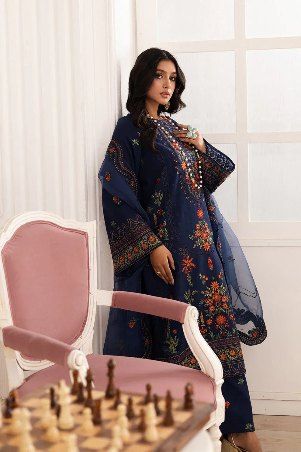 Maryum N Maria | Mira Luxury Lawn | PARESTOO - FS50109 - Rang-e-Khaas