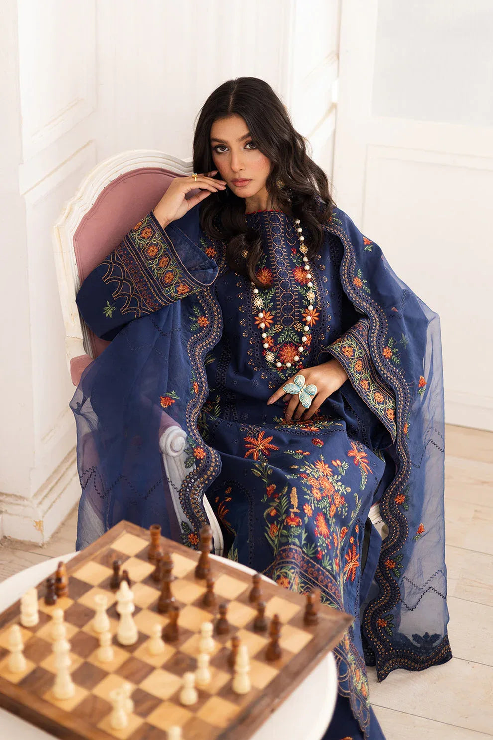 Maryum N Maria | Mira Luxury Lawn | PARESTOO - FS50109 - Rang-e-Khaas
