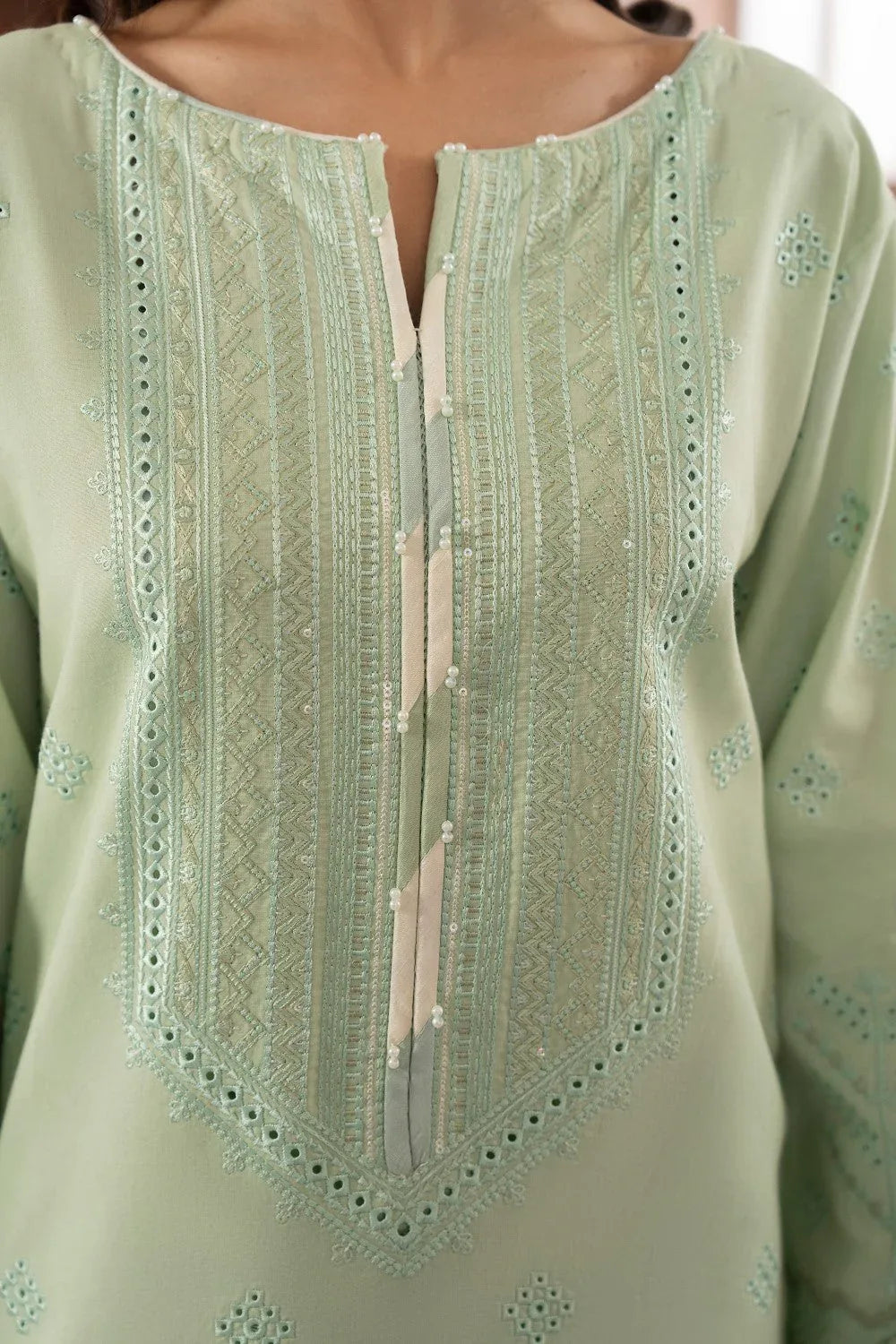 Maryum N Maria | Luxury Lawn 25 | AZAL - MS50116 - Rang-e-Khaas