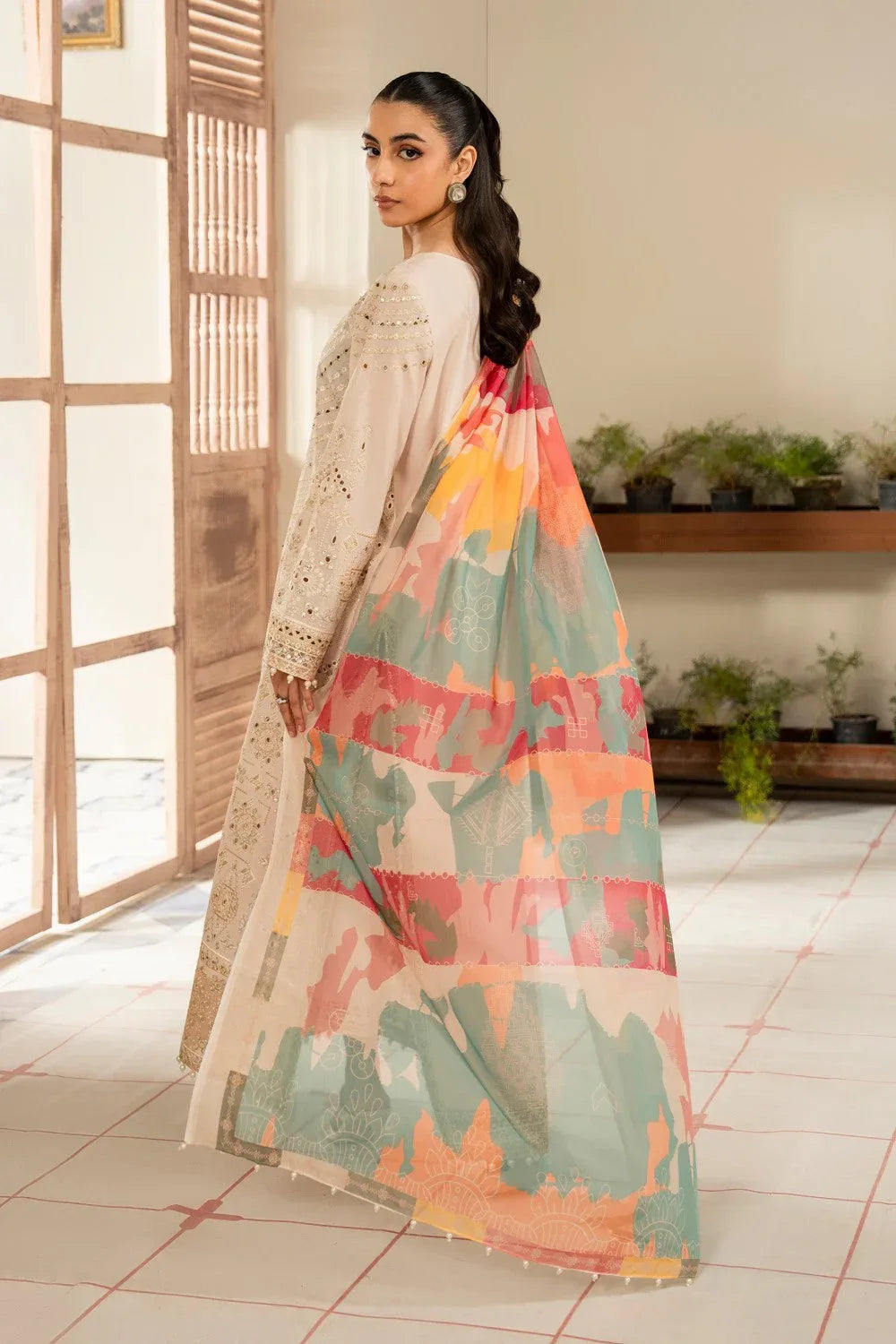 Maryum N Maria | Luxury Lawn 25 | ABIA - MS50120 - Rang-e-Khaas