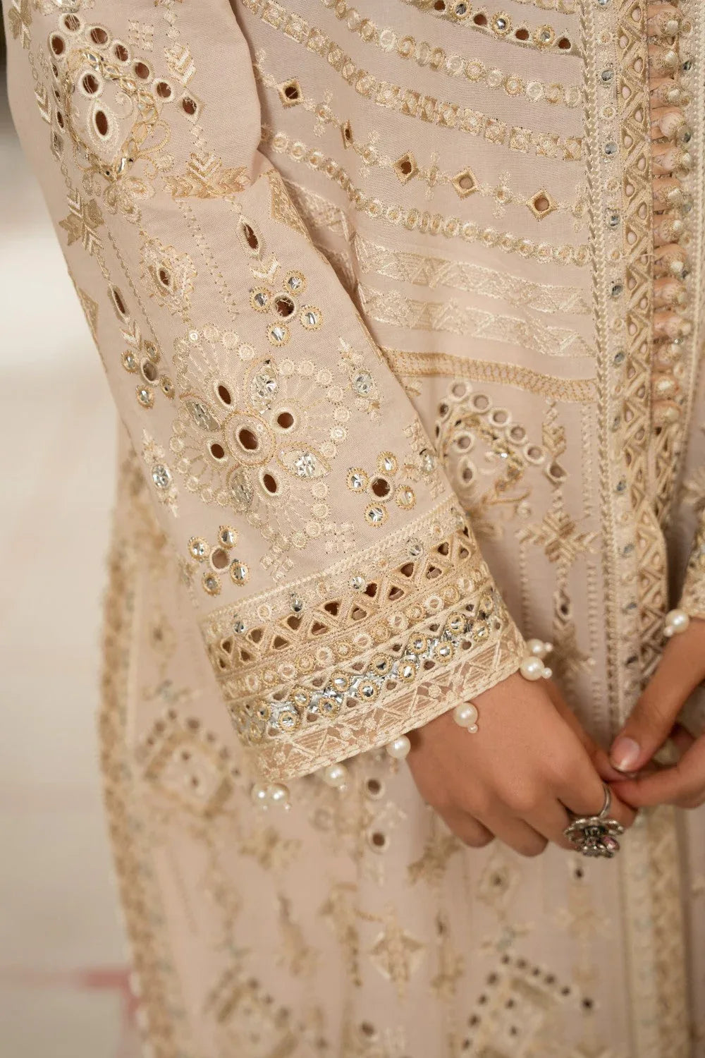 Maryum N Maria | Luxury Lawn 25 | ABIA - MS50120 - Rang-e-Khaas