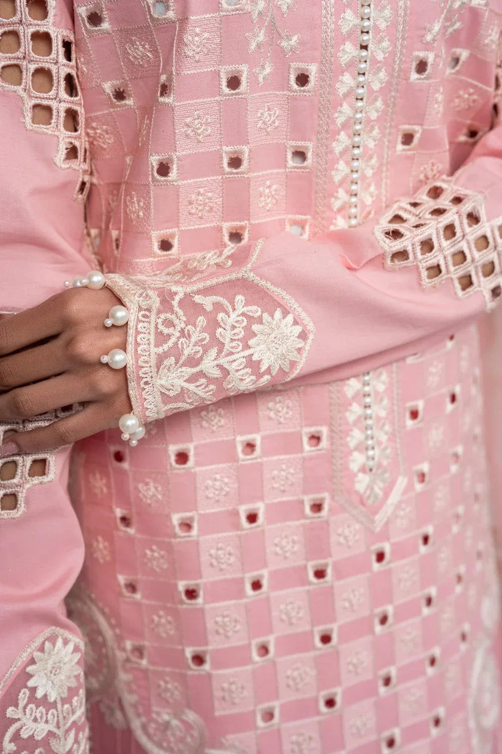 Maryum N Maria | Luxury Lawn 25 | AHLAM - MS50123 - Rang-e-Khaas