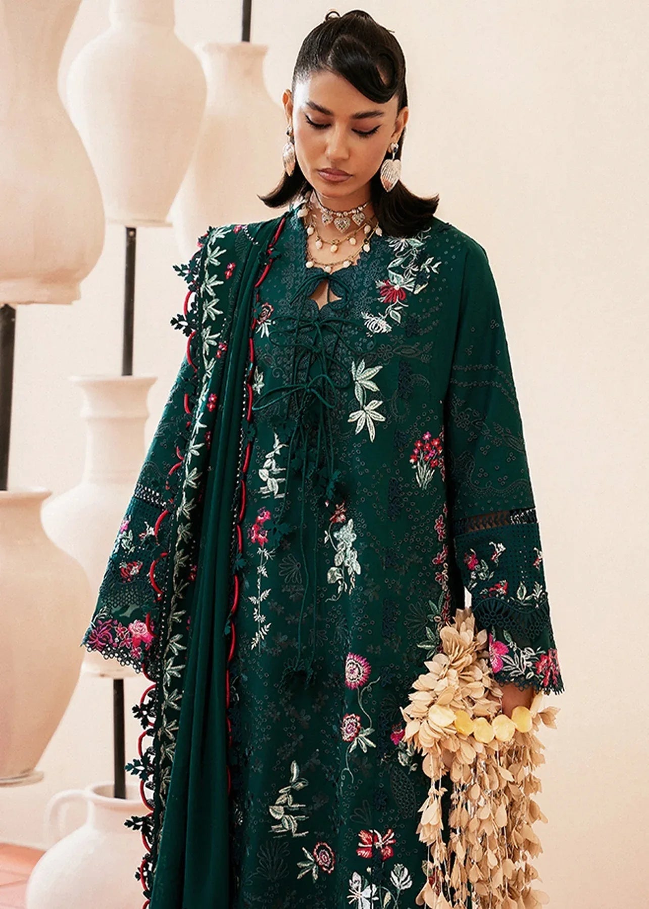 Suffuse | Luxury Lawn 25 | LEA - Rang-e-Khaas