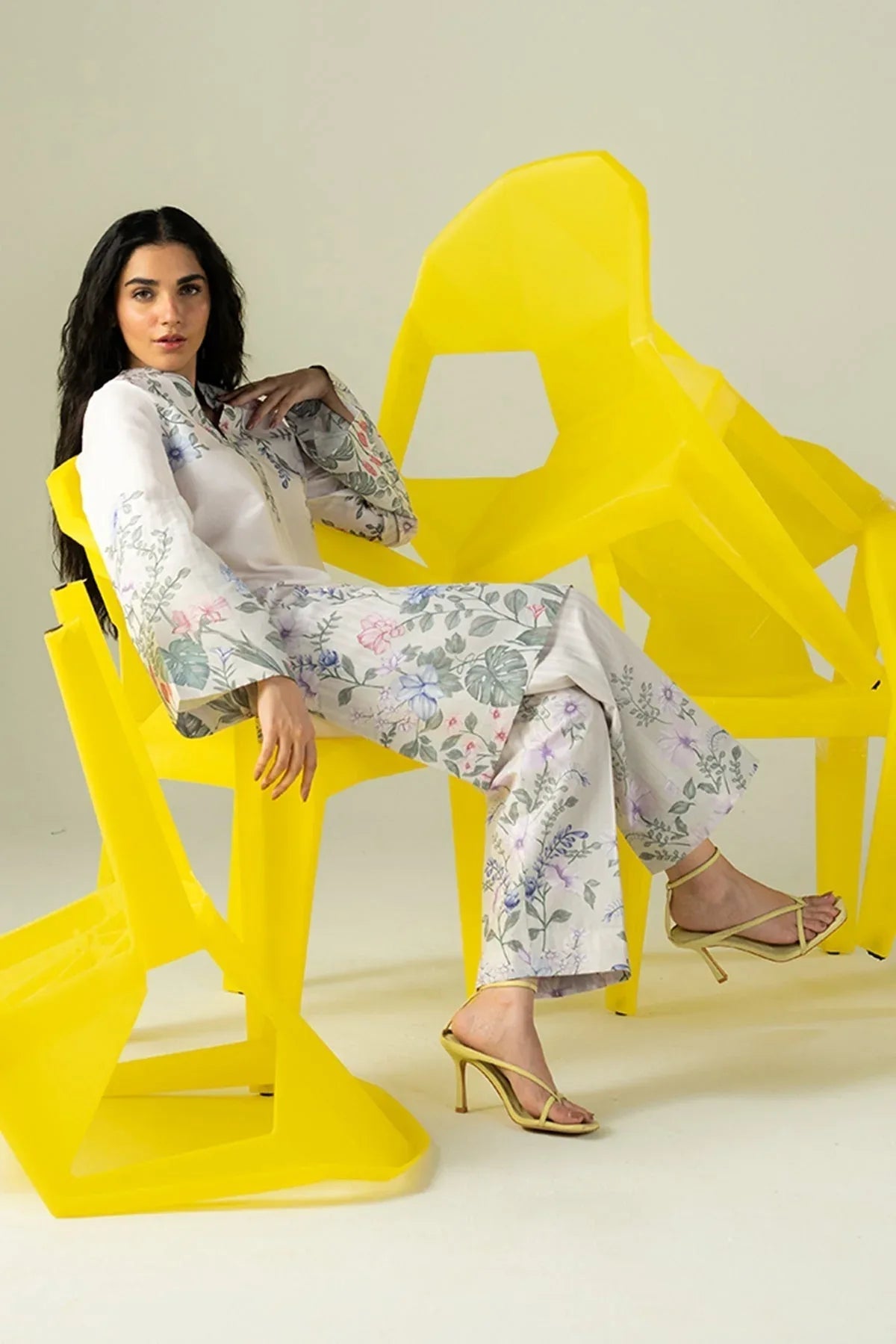 Afrozeh | Coords 25 | Creamy - Rang-e-Khaas