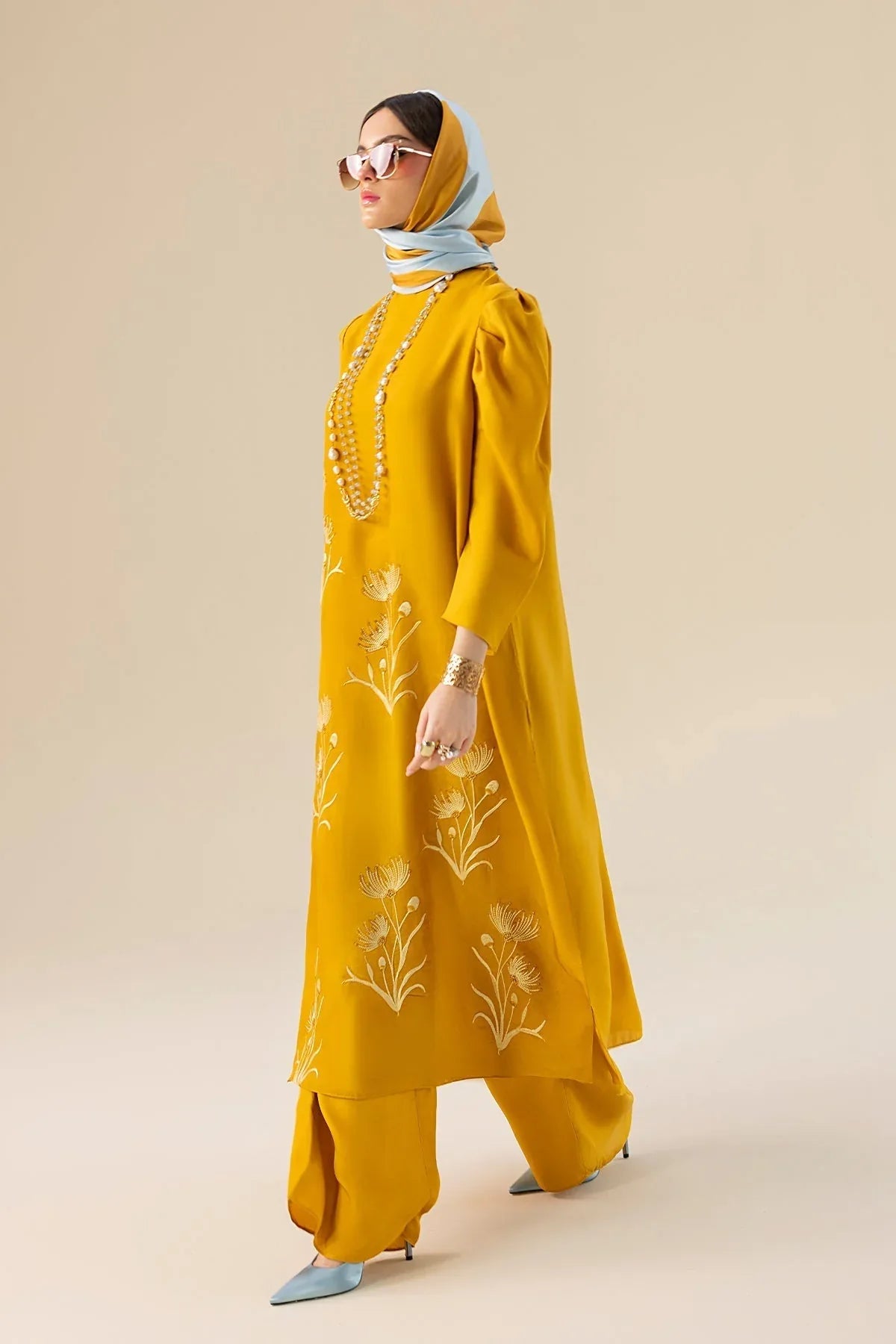 Erum Khan | Lillia Summer Edit | Honey Haze - Rang-e-Khaas
