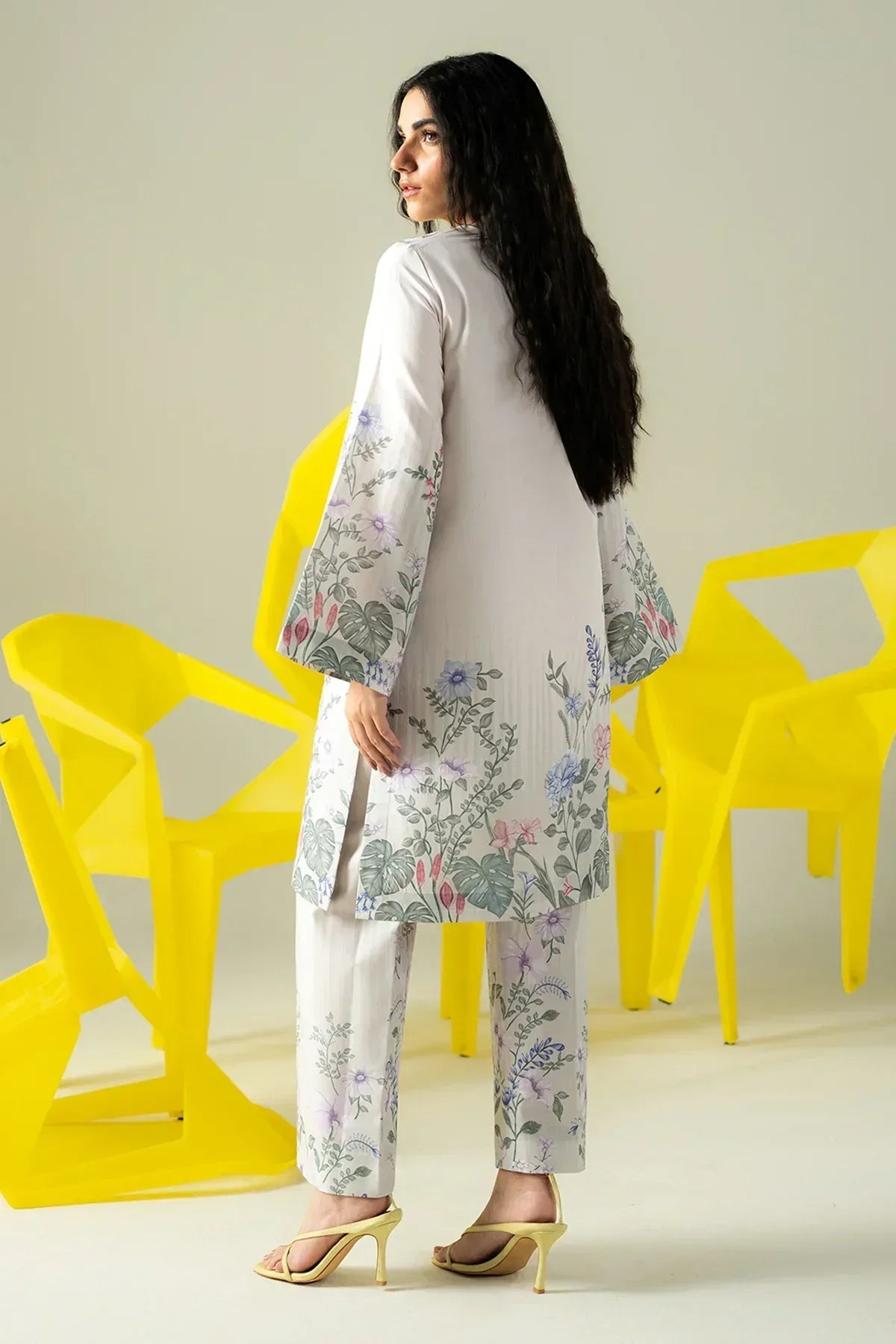Afrozeh | Cords | Creamy - Rang-e-Khaas