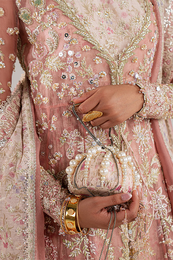 Suffuse | Freeshia RTW 25' | Novara