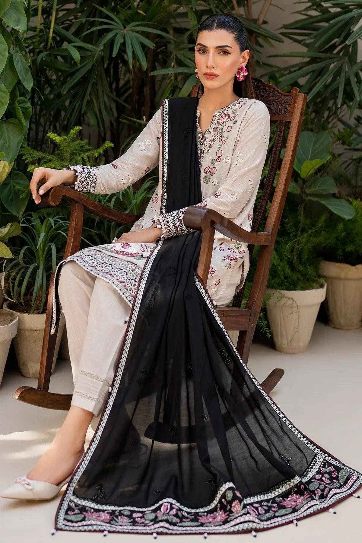 Jazmin | Irish Lawn SS 24 | D8 - Rang-e-Khaas