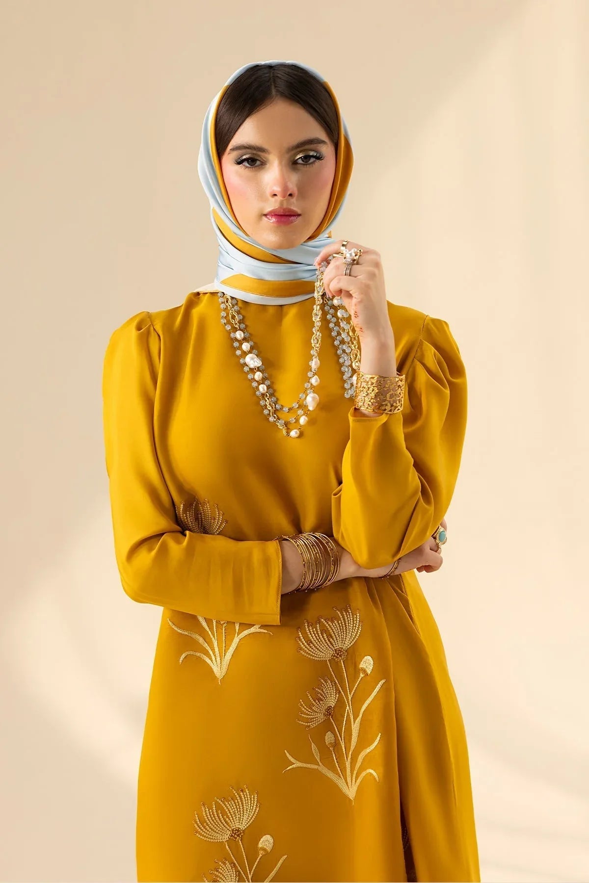 Erum Khan | Lillia Summer Edit | Honey Haze - Rang-e-Khaas