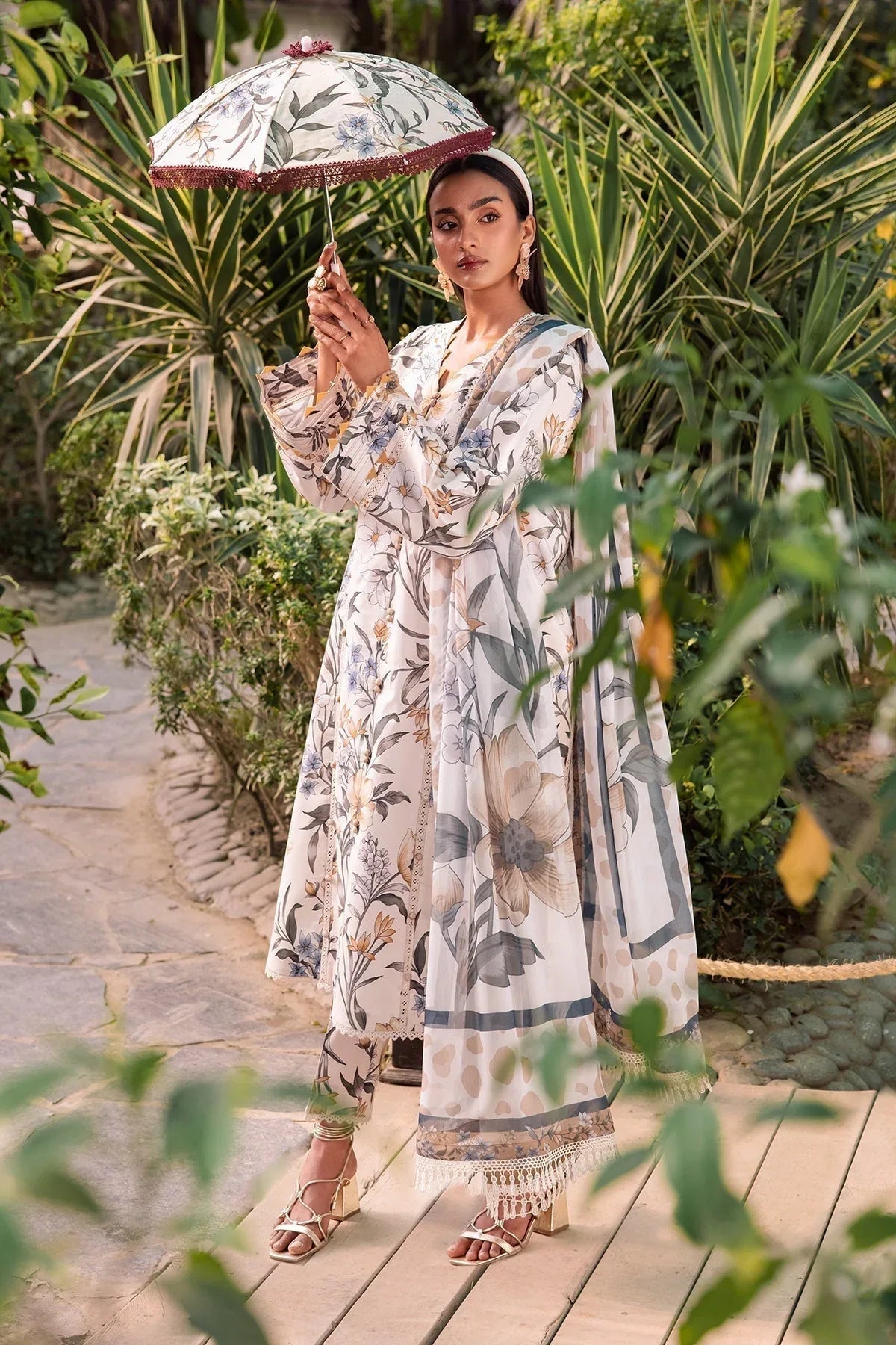 Alizeh | Sheen Lawn Prints 24 | GARDENIA - Rang-e-Khaas