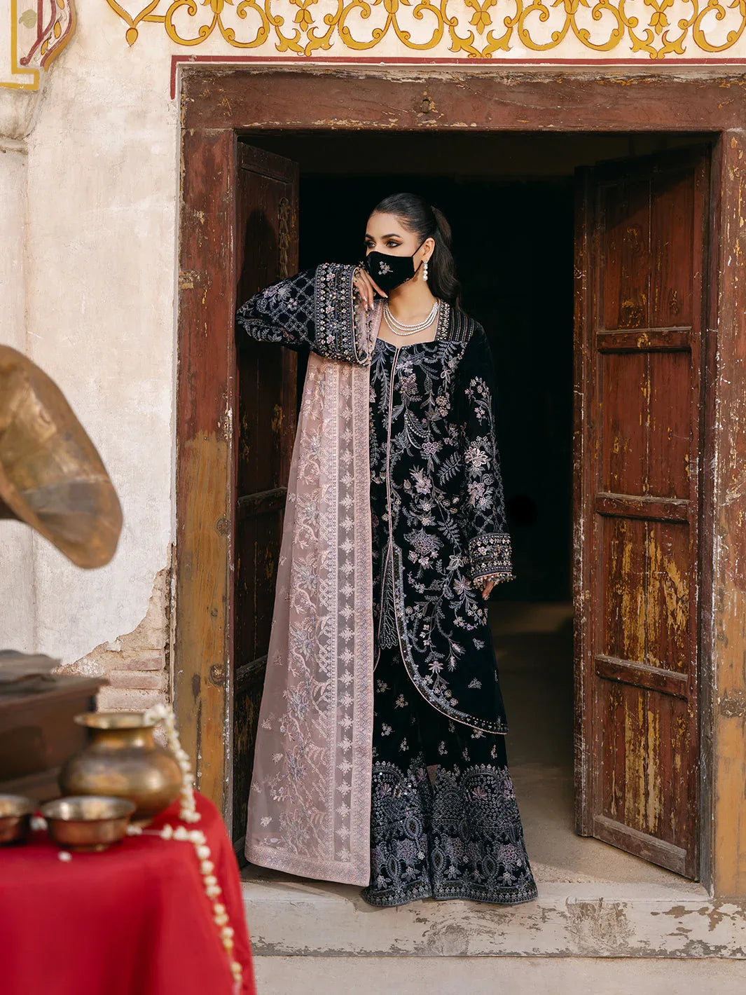Flossie | Siara Velvet Formals | V-103 - B - Rang-e-Khaas