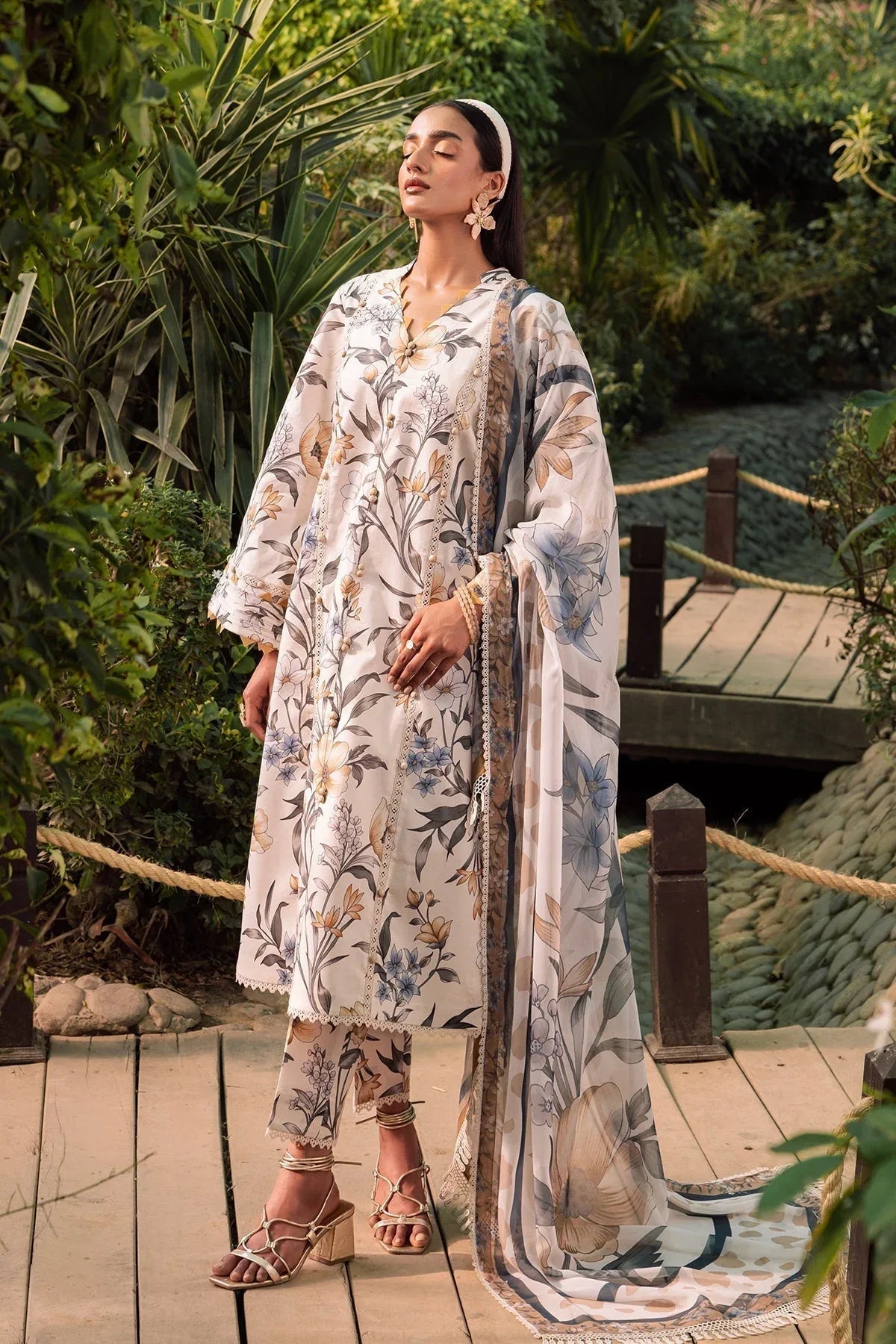Alizeh | Sheen Lawn Prints 24 | GARDENIA - Rang-e-Khaas