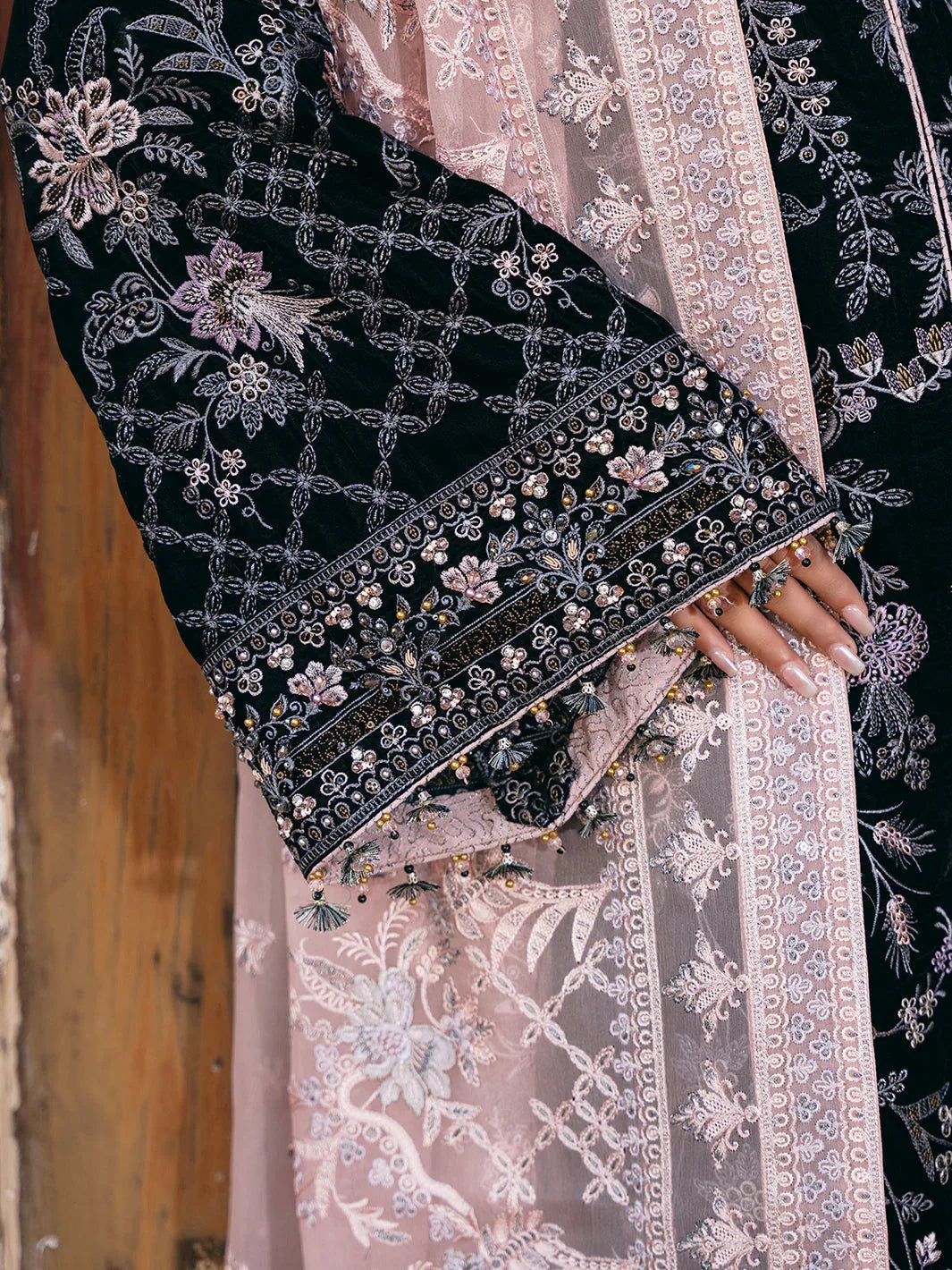 Flossie | Siara Velvet Formals | V-103 - B - Rang-e-Khaas