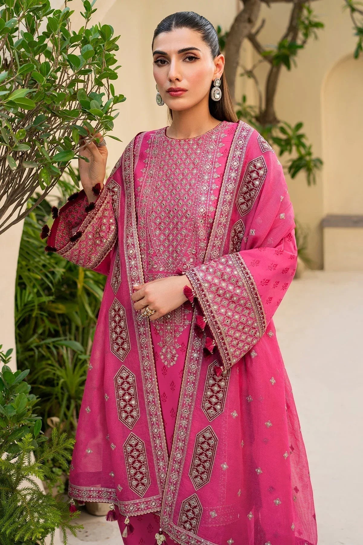 Jazmin | Irish Lawn SS 24 | D3 - Rang-e-Khaas