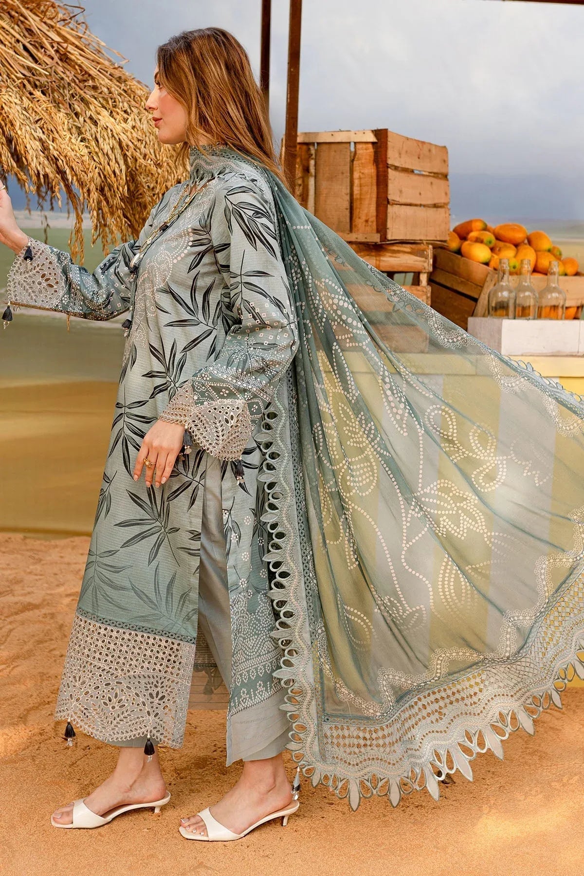 Nureh | Gardenia Lawn 25 | NSG-179 - Rang-e-Khaas