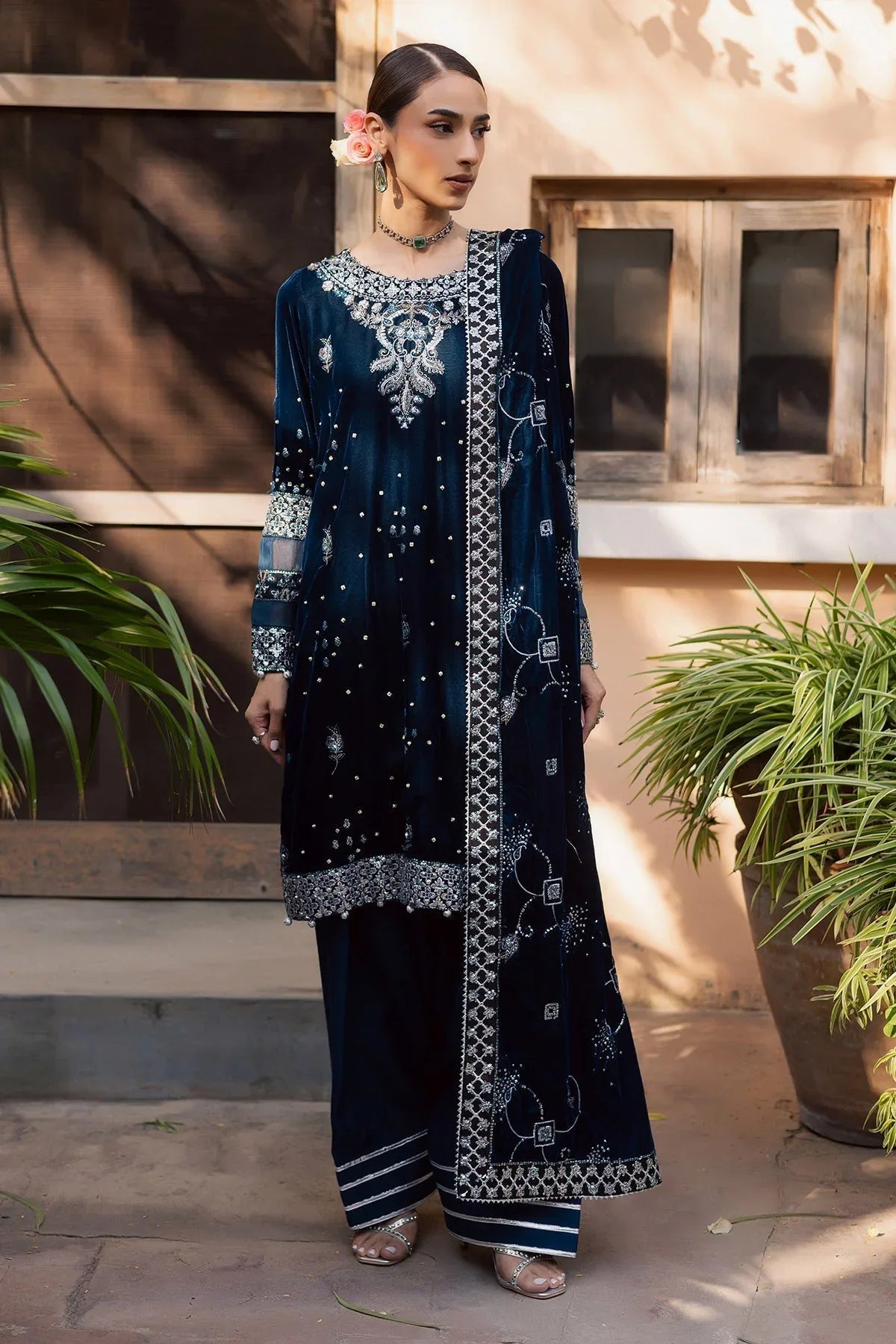 Nureh | Maya Velvet | NW-114 - Rang-e-Khaas