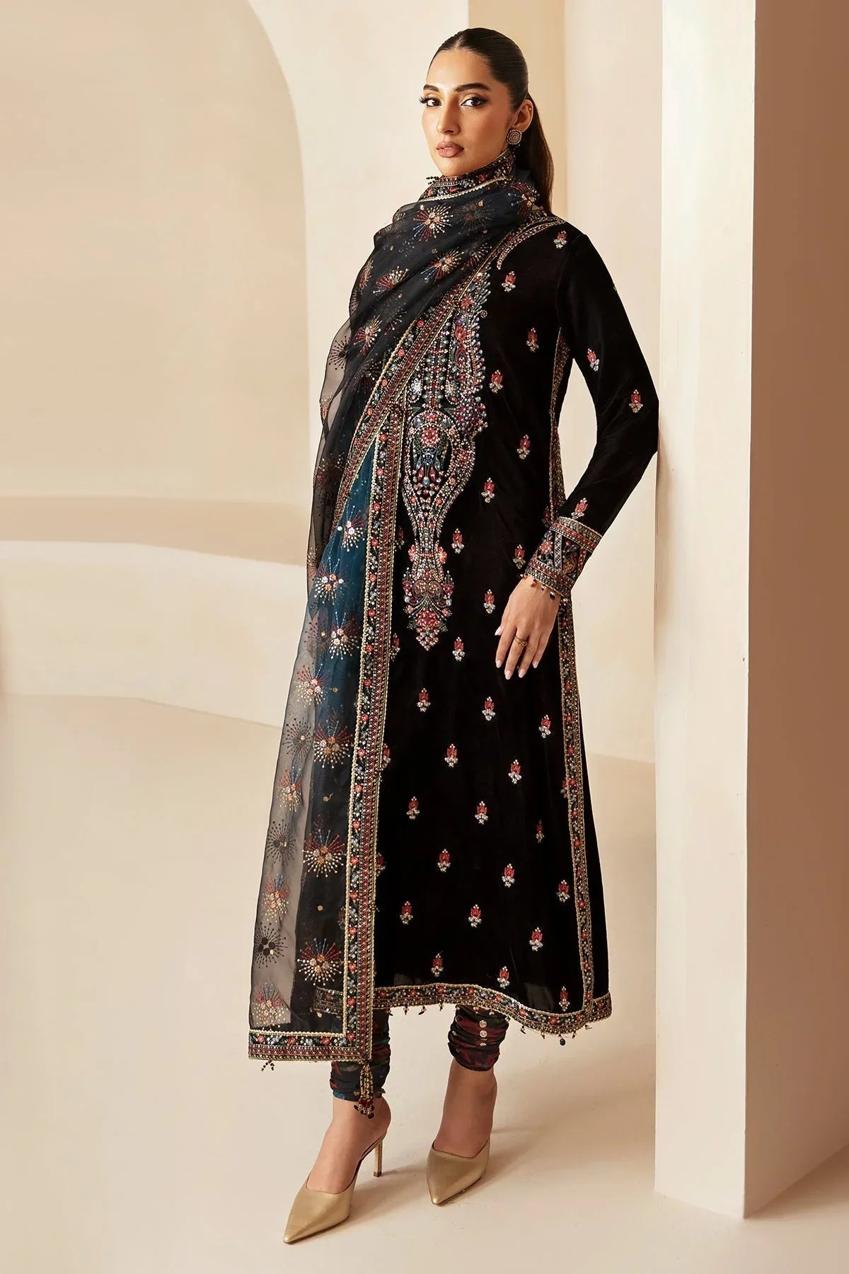 Jazmin | Velvet Edit 24 |  Velvet Formal VF-2028 - Rang-e-Khaas