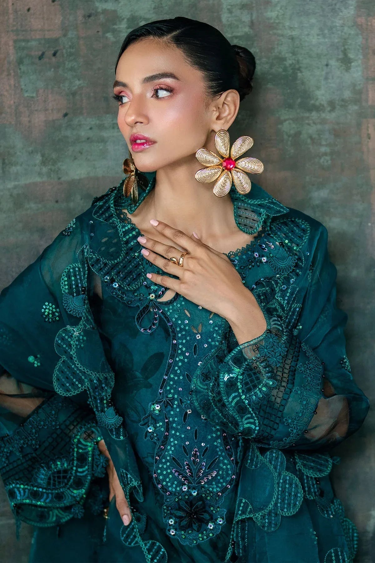 Nureh | Ballerina Formals | NU2-152 - Rang-e-Khaas