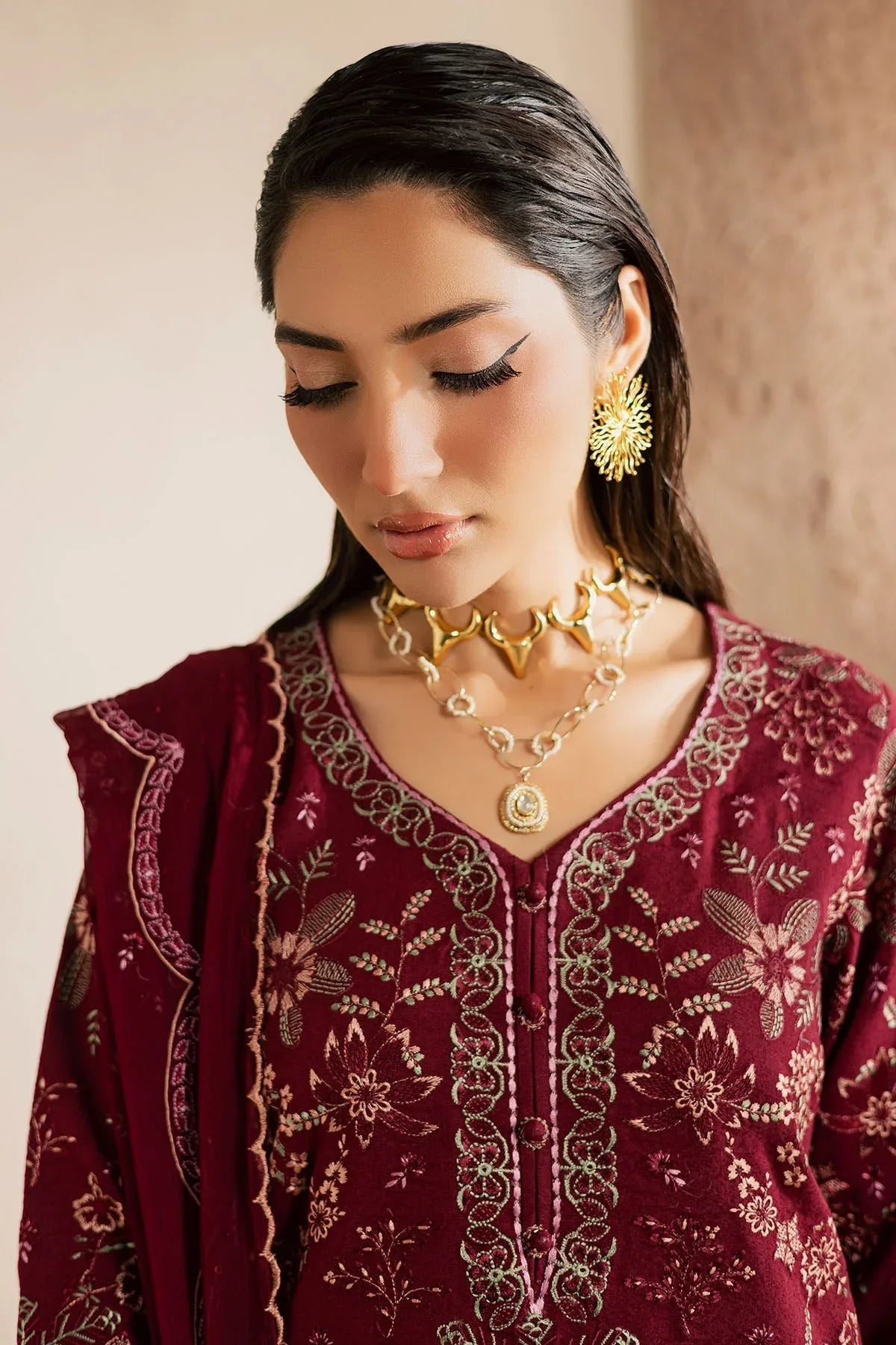 Nureh | Karandi Collection | NE-219 - Rang-e-Khaas