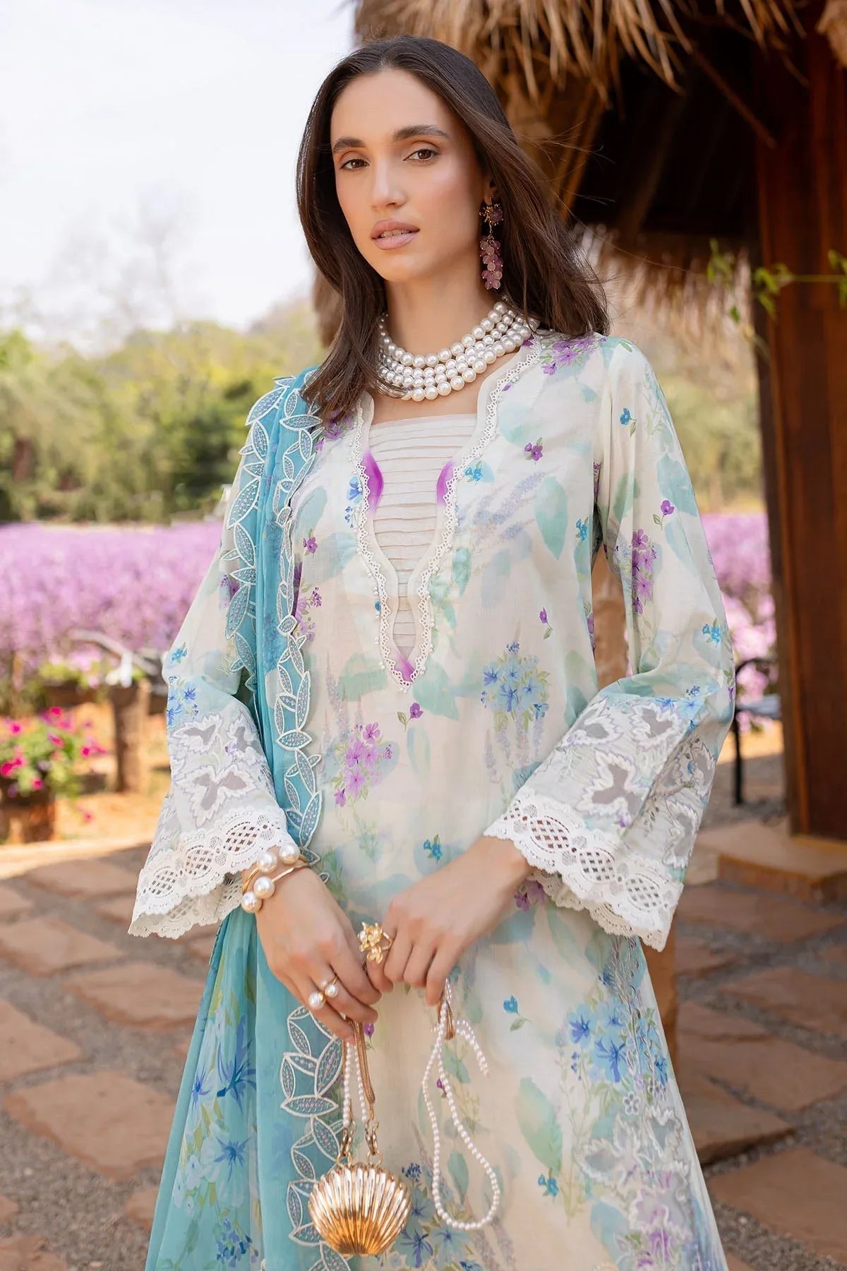 Nureh | Bloom 25 | BL-05 - Rang-e-Khaas