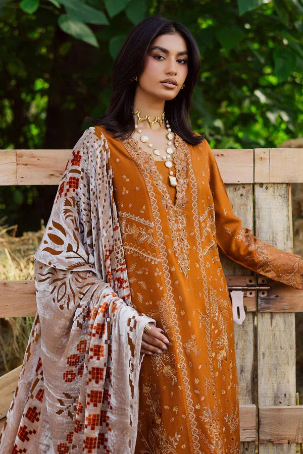 Nureh | Exclusive Leather Peach | NE-188 - Rang-e-Khaas
