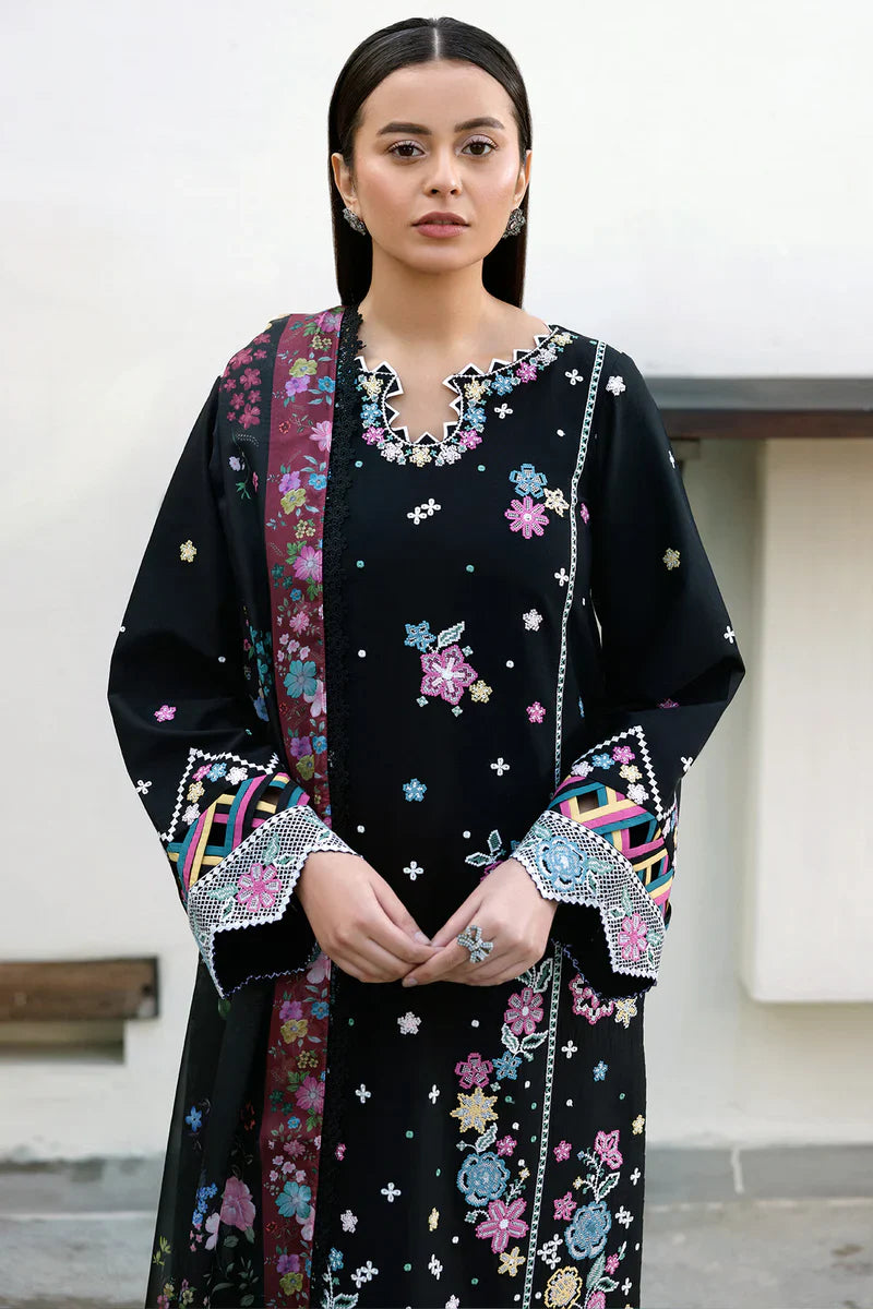 Farasha | Summer weaves | Ember Shadow